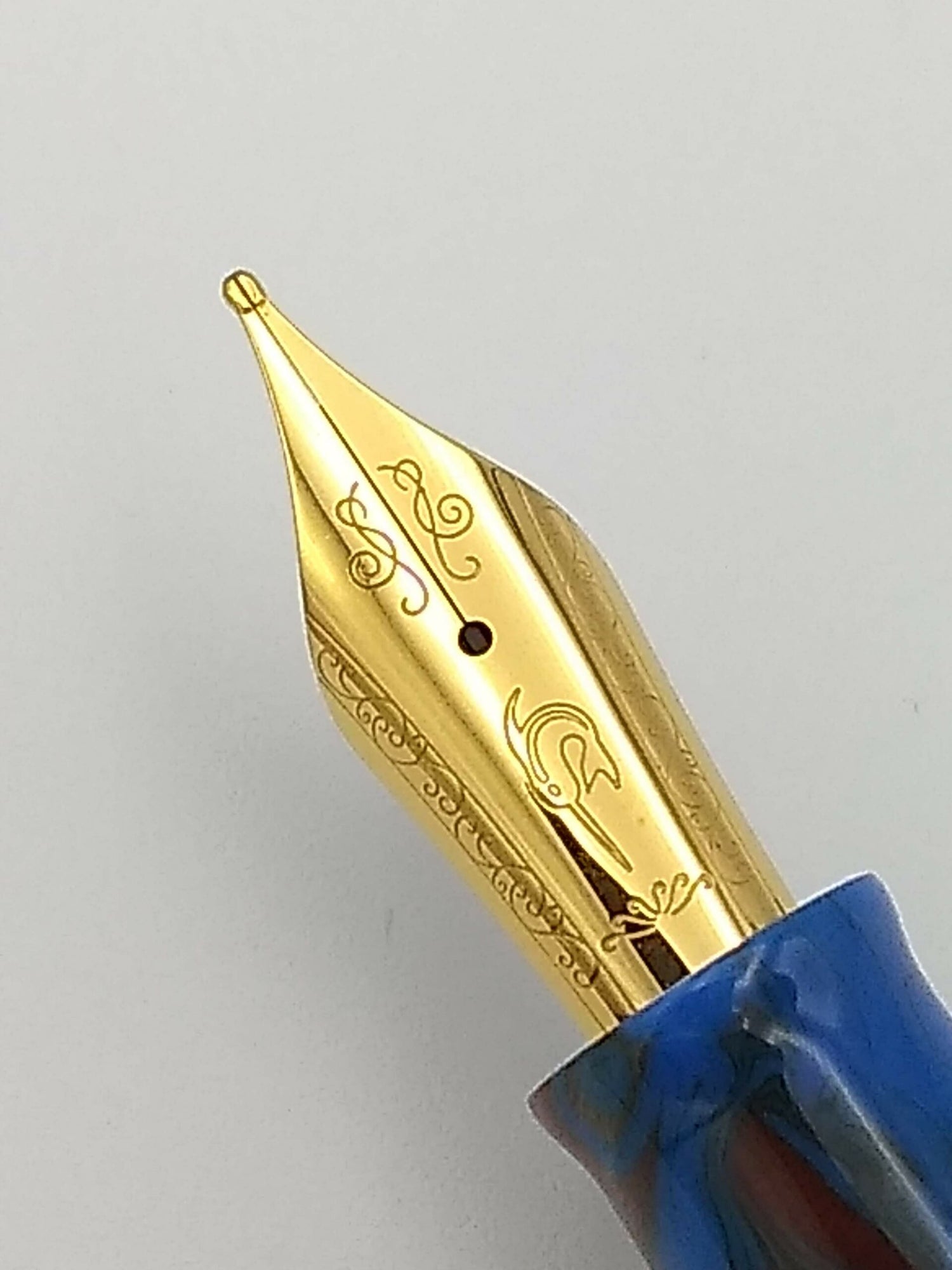 Nahvalur Schuylkill Porpita Navy - Broad Steel Nib