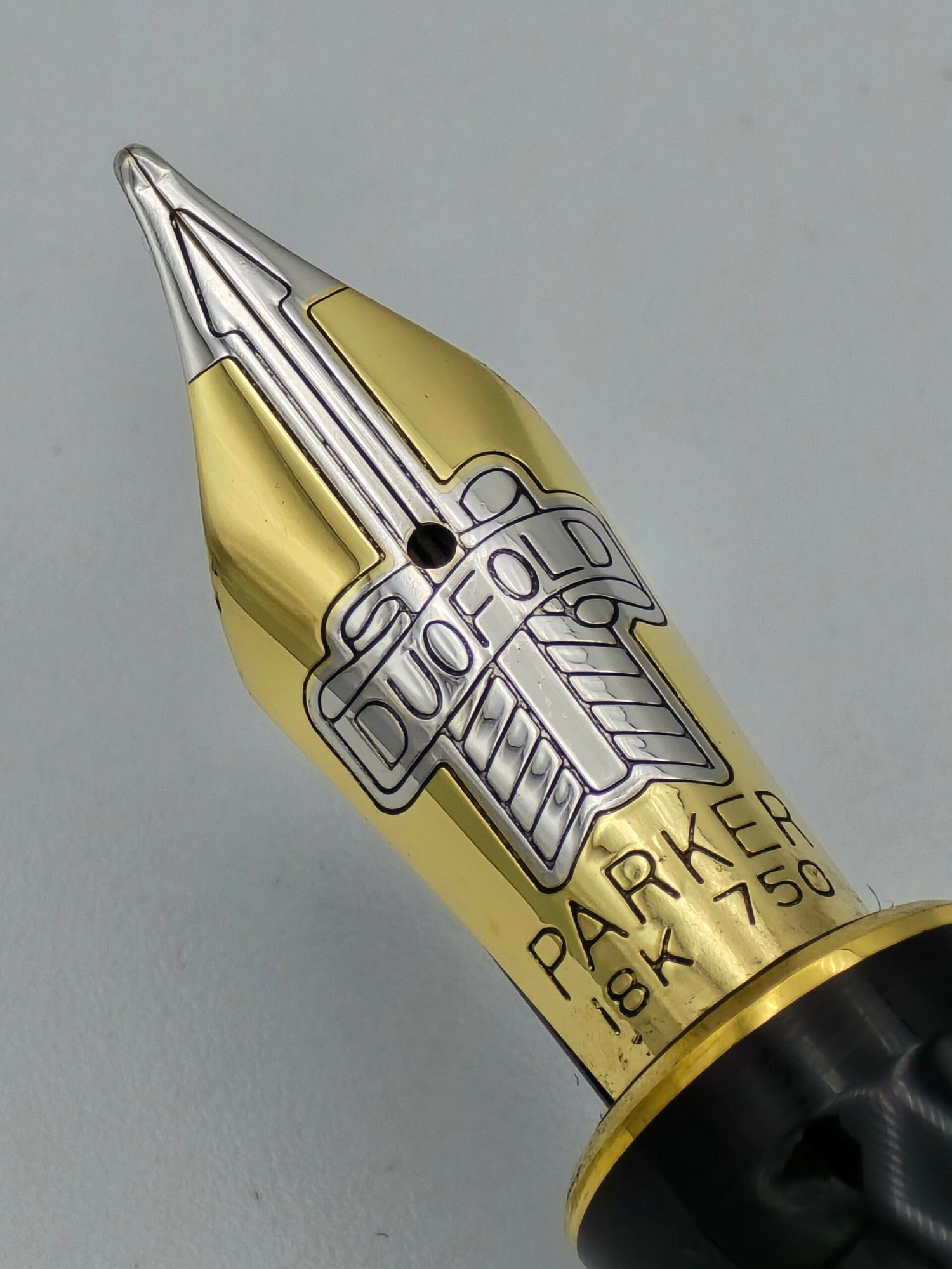 Parker Duofold Centennial Lapis Blue - 18k Medium Nib