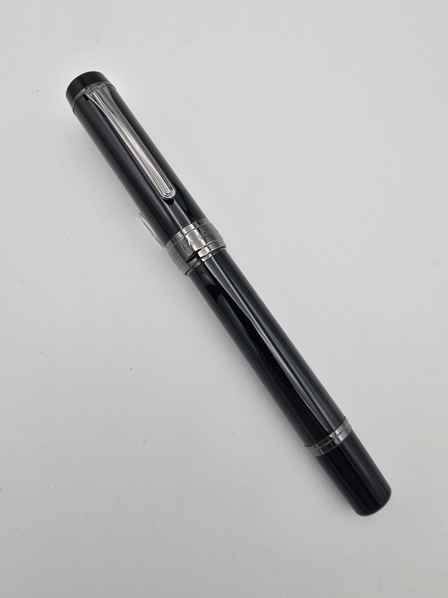 Sailor CYLINT Black Stainless Steel - 21k Fine Nib