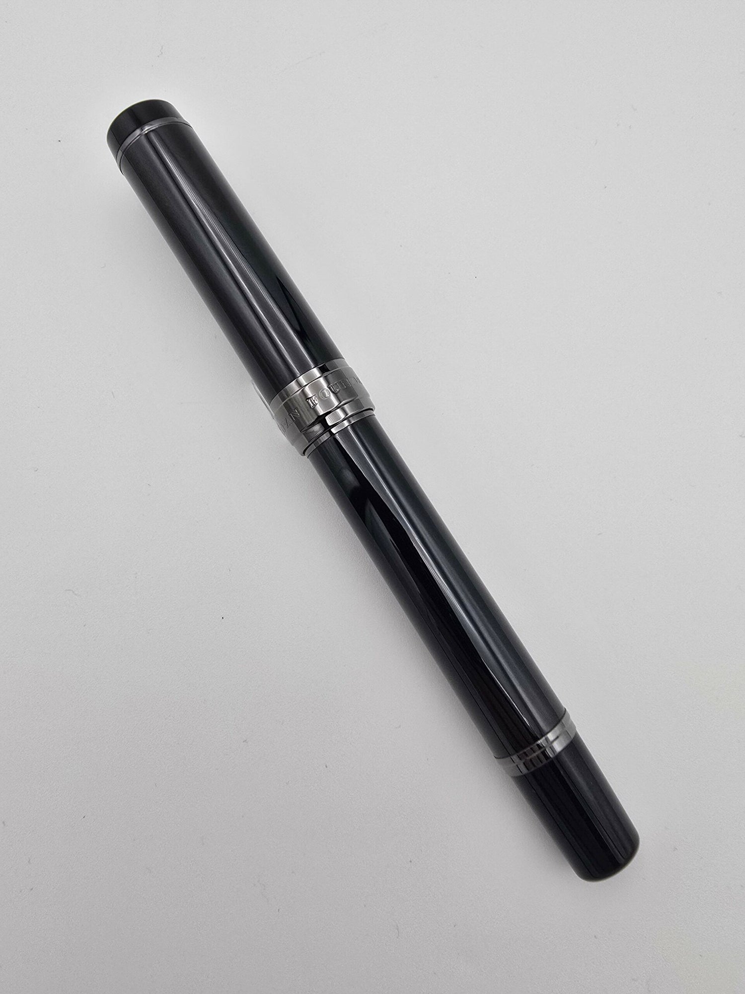 Sailor CYLINT Black Stainless Steel - 21k Fine Nib