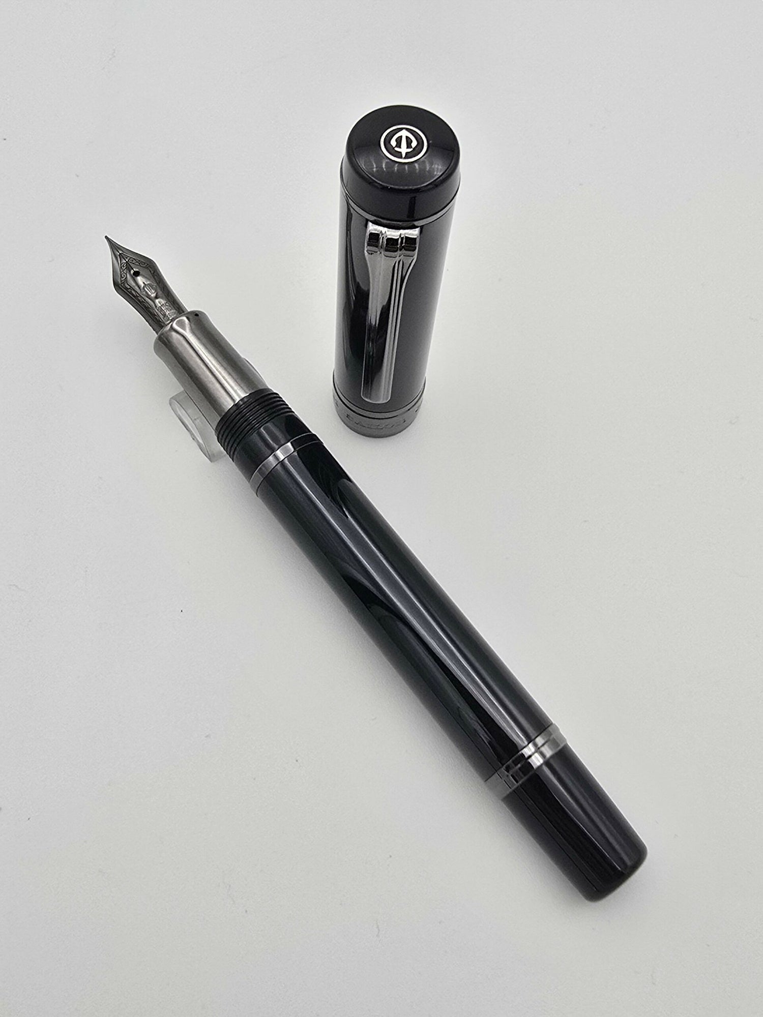 Sailor CYLINT Black Stainless Steel - 21k Fine Nib