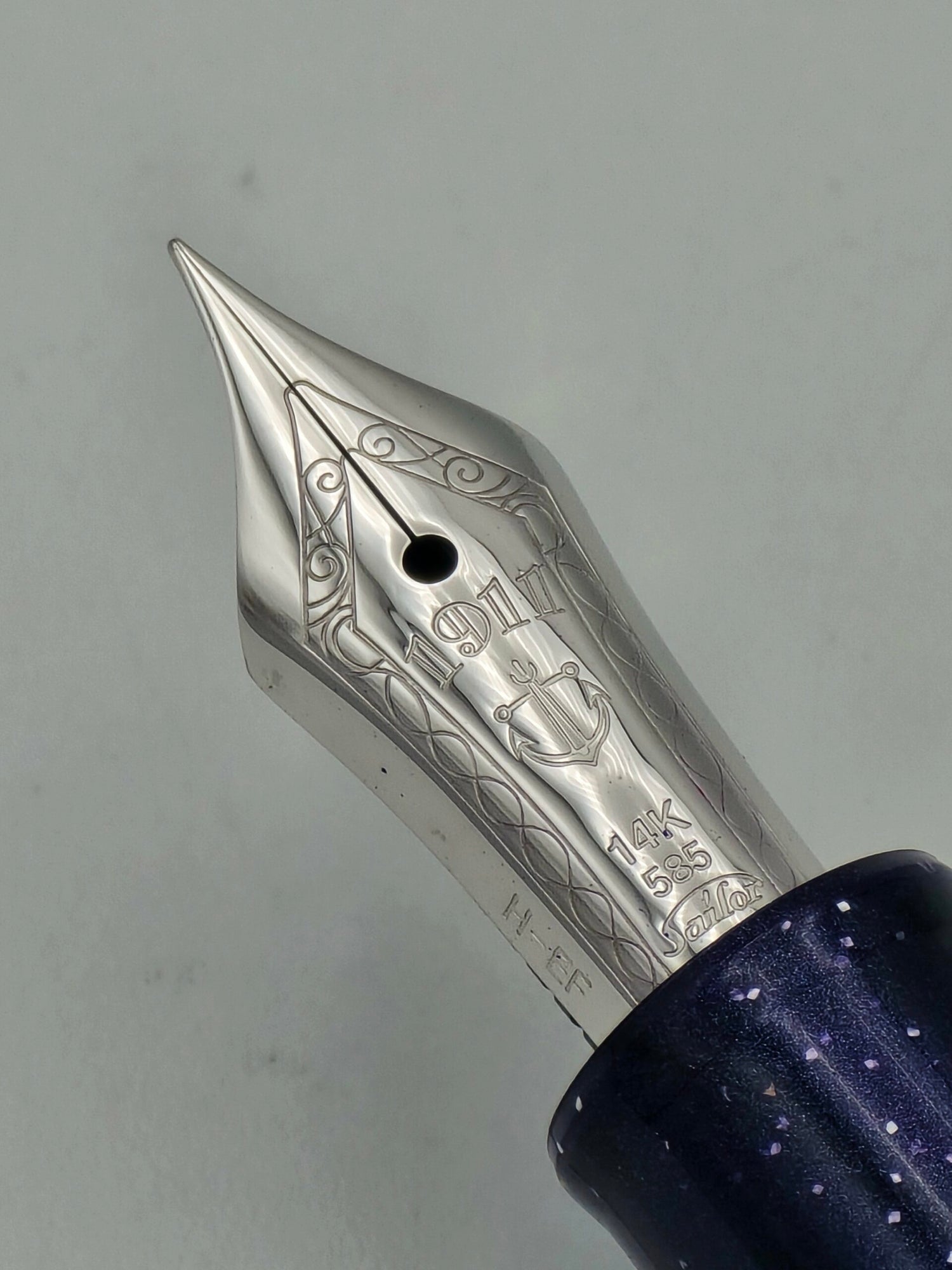 Sailor Pro Gear Slim Purple Cosmos - 14k Extra Fine Nib