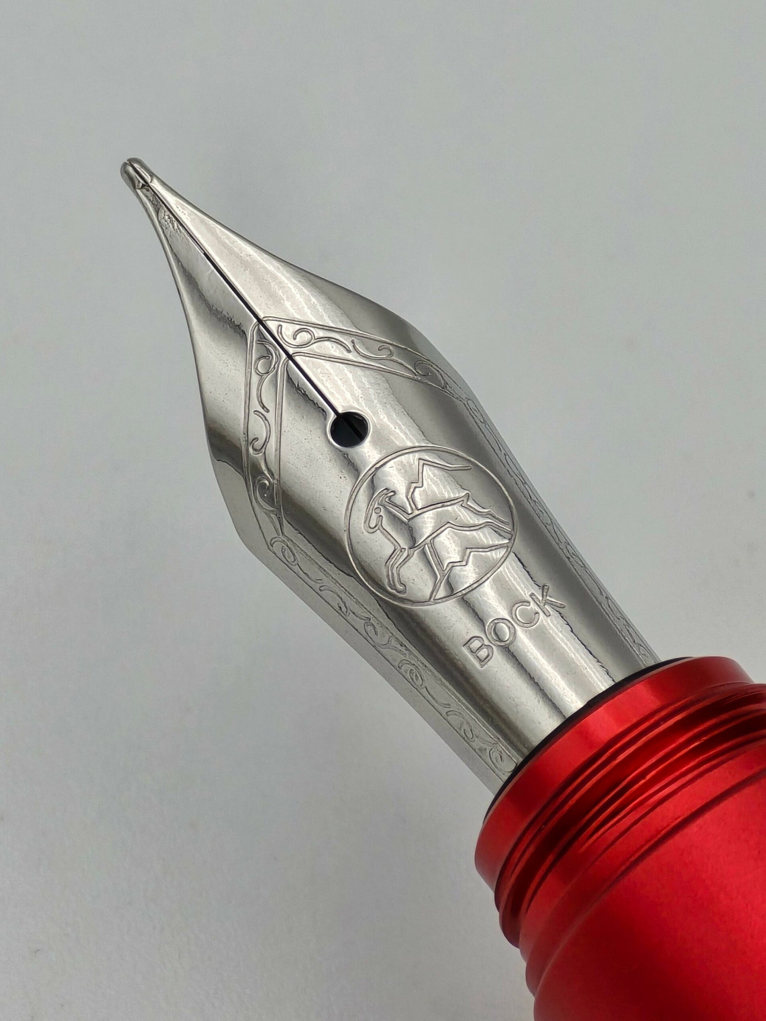 Namisu Orion Red - Medium Steel Nib