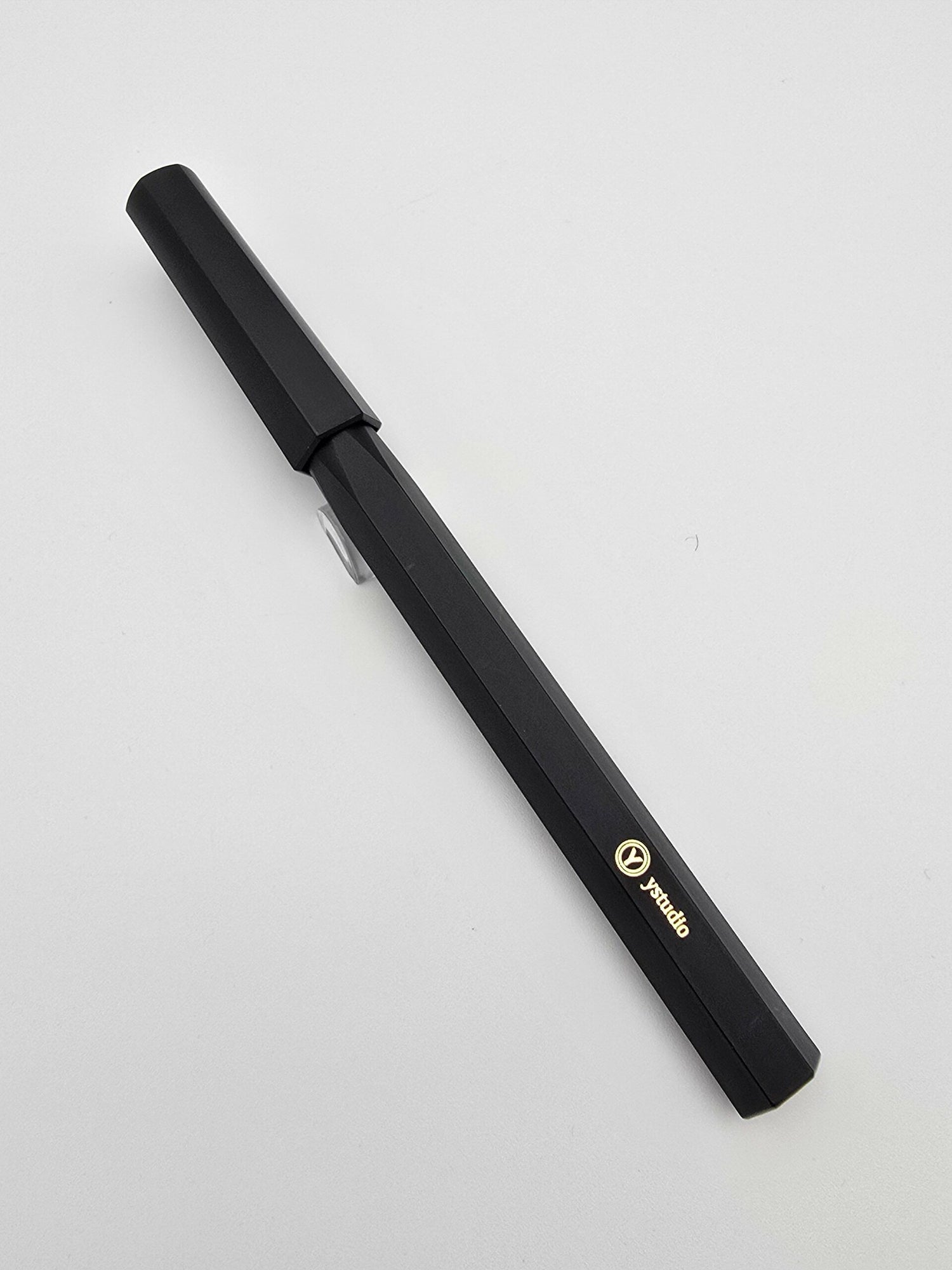 Ystudio Classic Black Resin - Medium Steel Nib