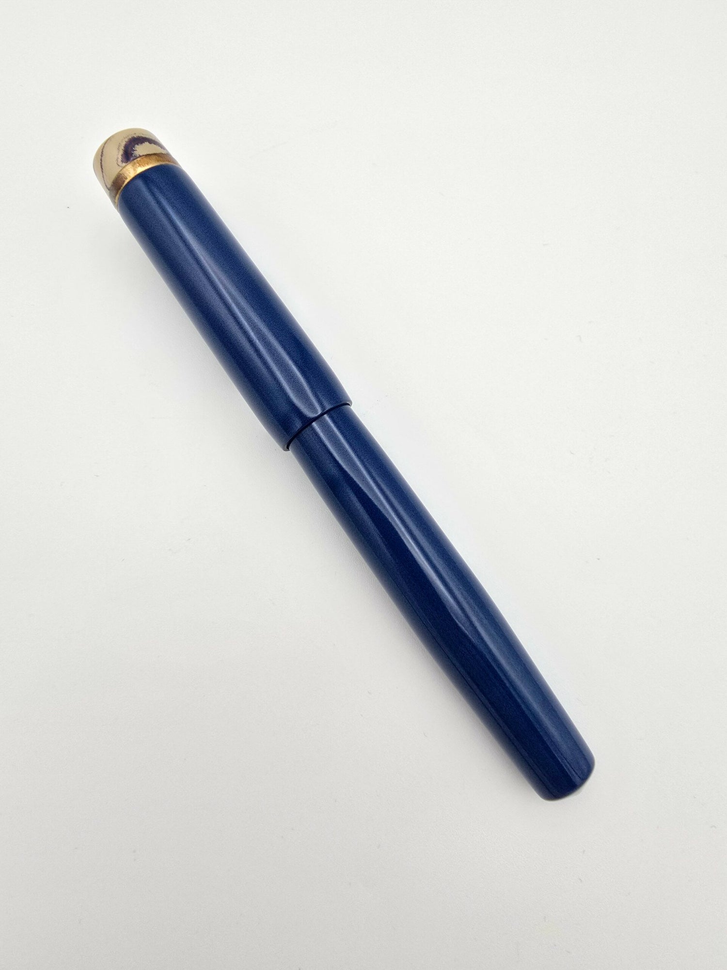 Newton Pens Knickerbocker Blue - Broad Steel Nib