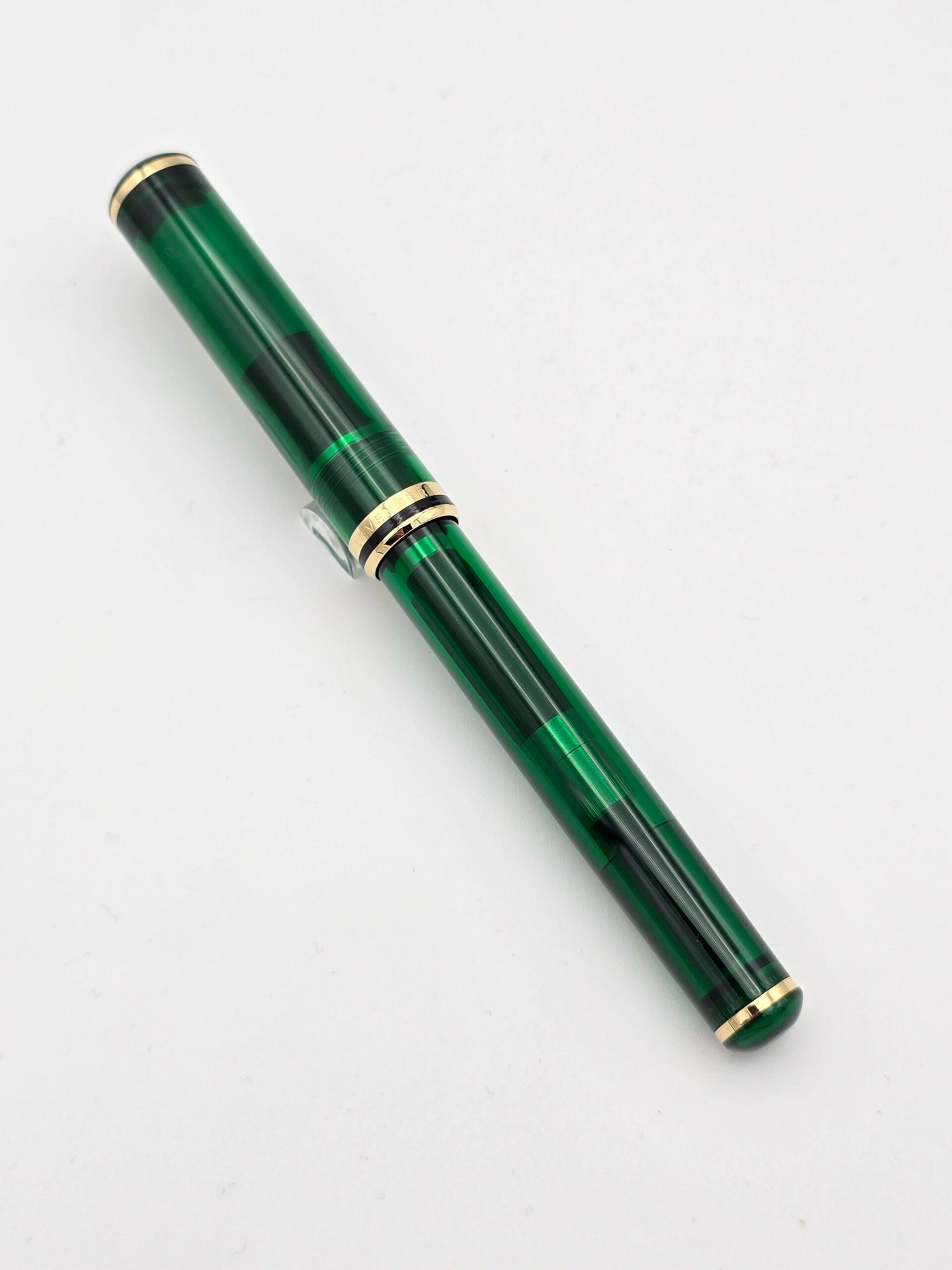 Sheaffer Levenger Connaisseur Green - 14k Fine Nib