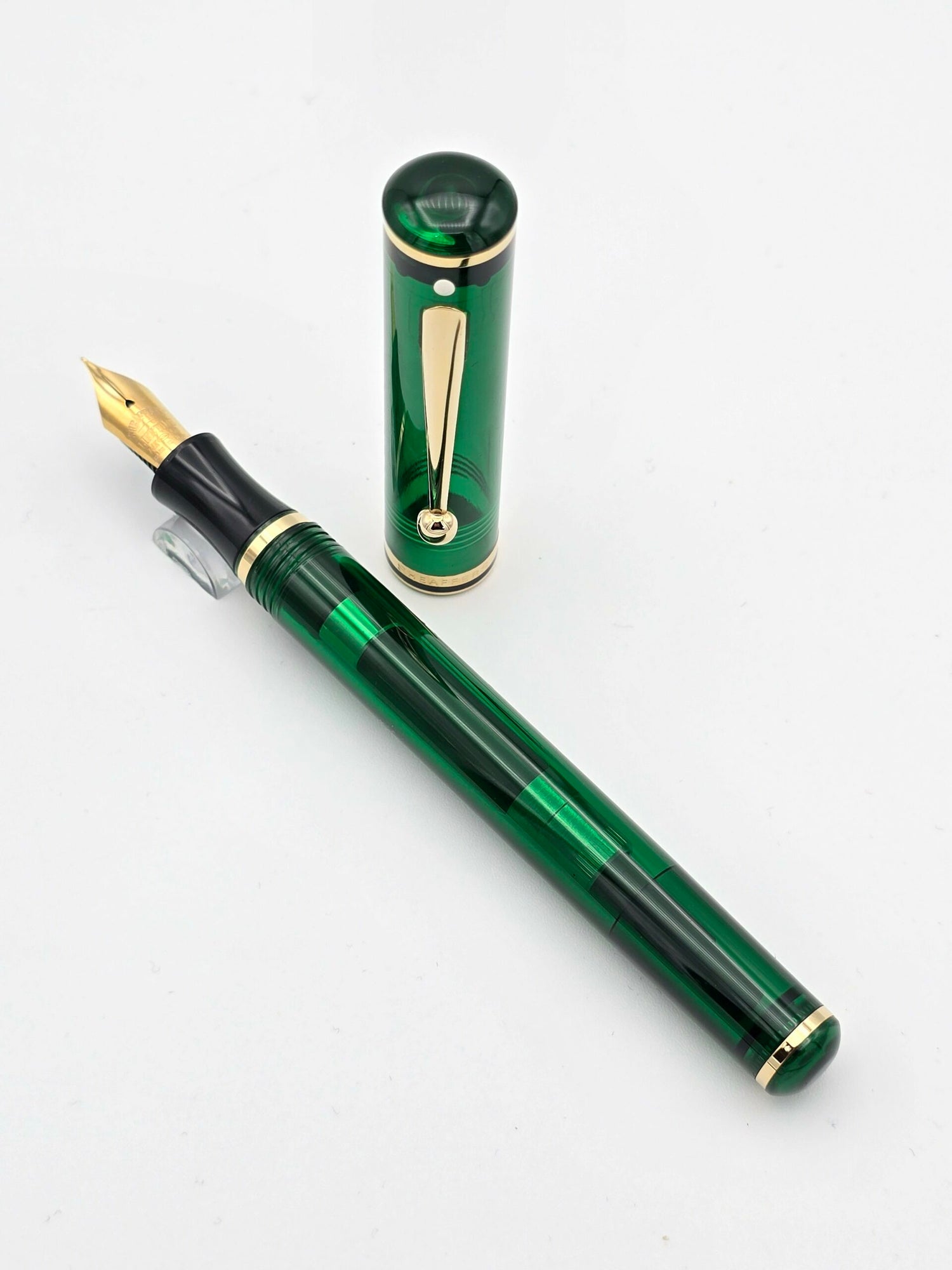 Sheaffer Levenger Connaisseur Green - 14k Fine Nib