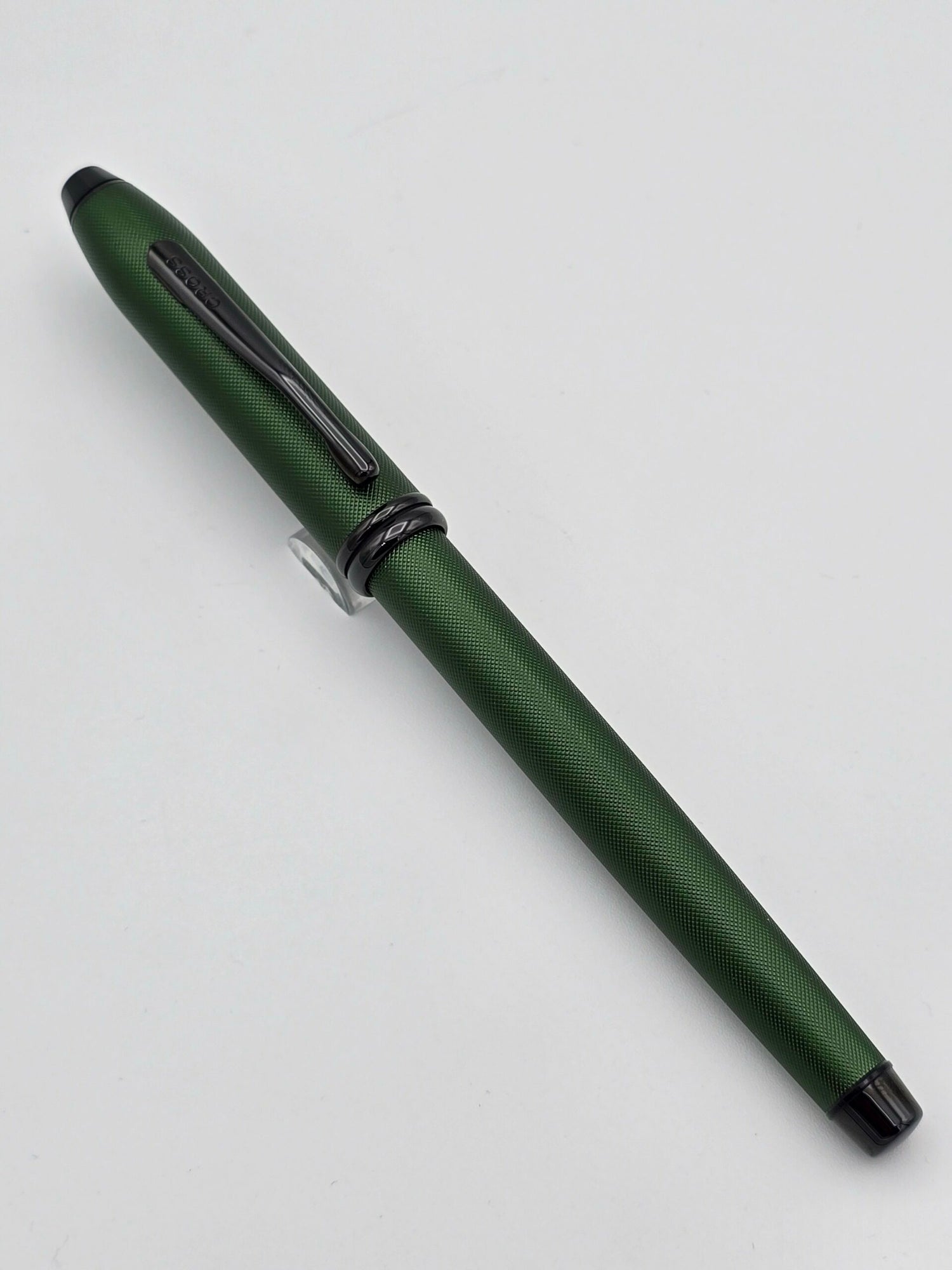 Cross Townsend Micro Knurl Green - Medium Steel Nib