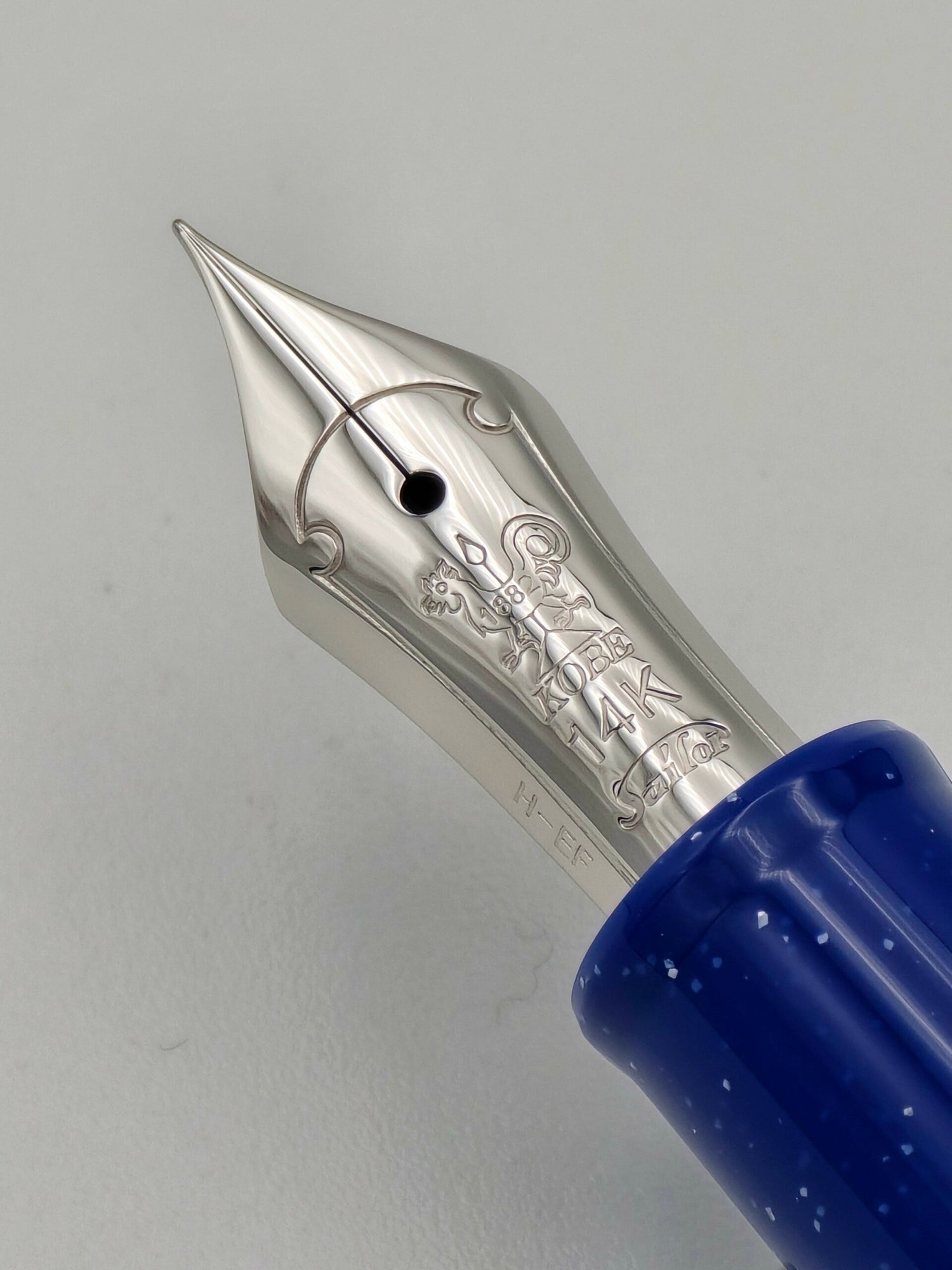 Sailor Nagasawa Kobe Pro Gear Slim Blue Cosmos - 14k Extra Fine Nib