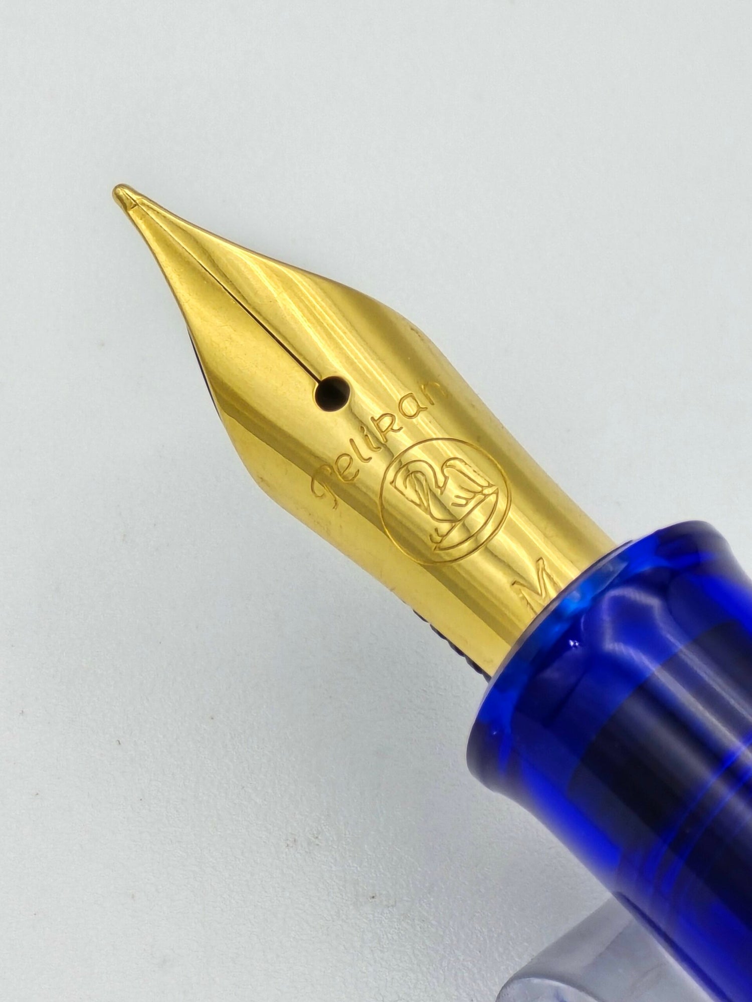 Pelikan M200 Blue Demo - Medium Steel Nib