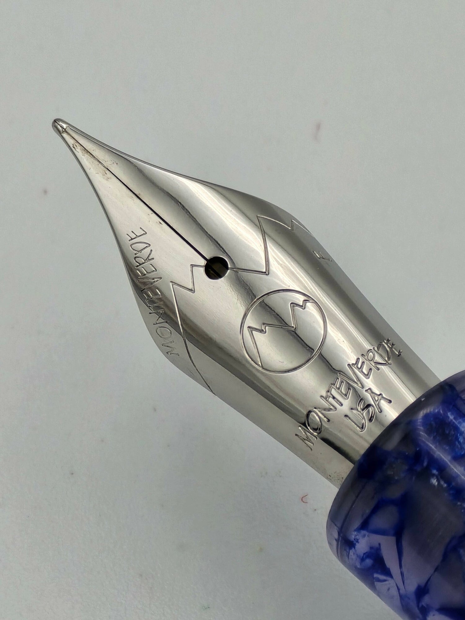 Monteverde Lagune Blue - Fine Steel Nib