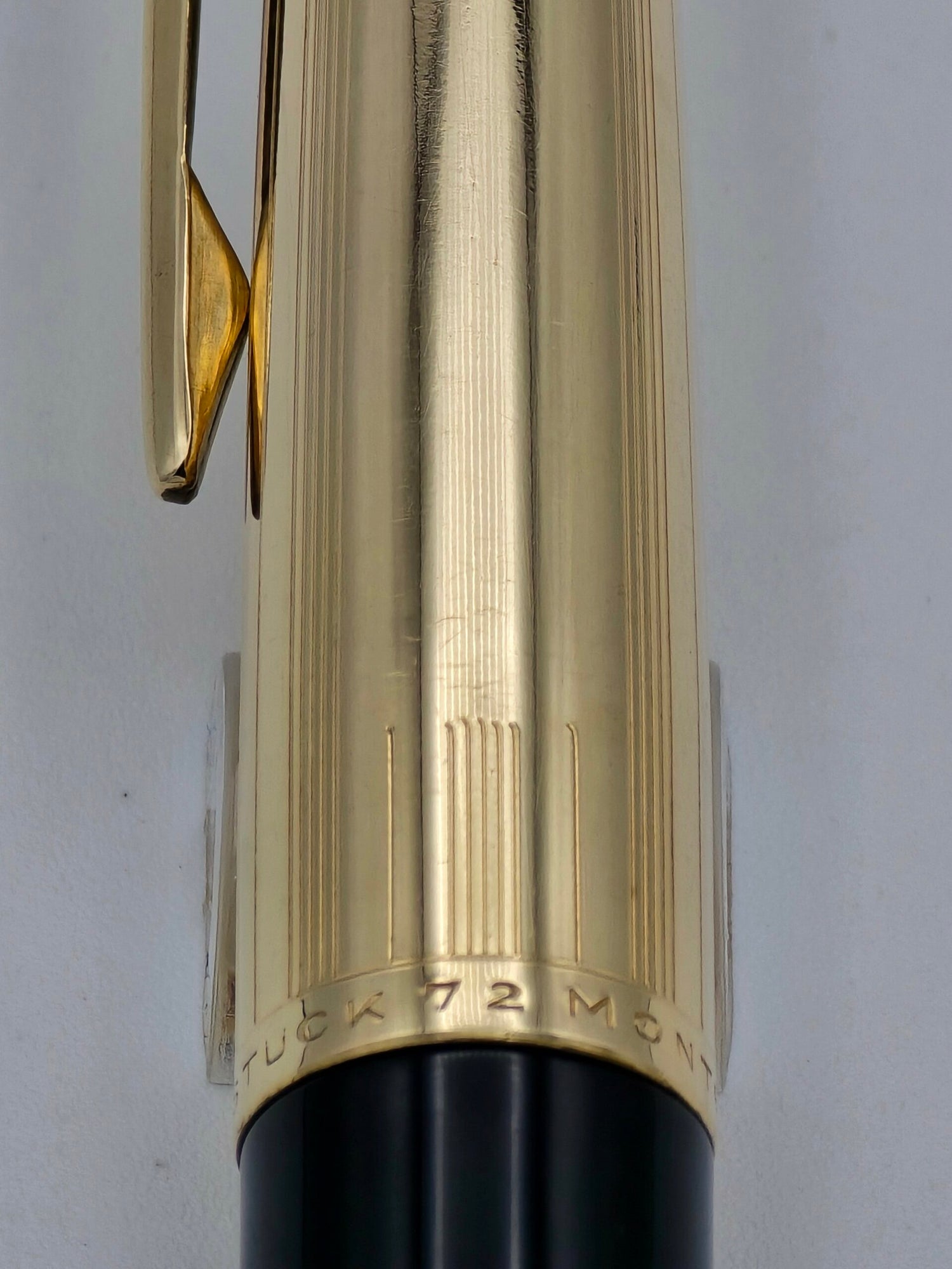 Montblanc 72 Black & Green - 14k Broad Nib