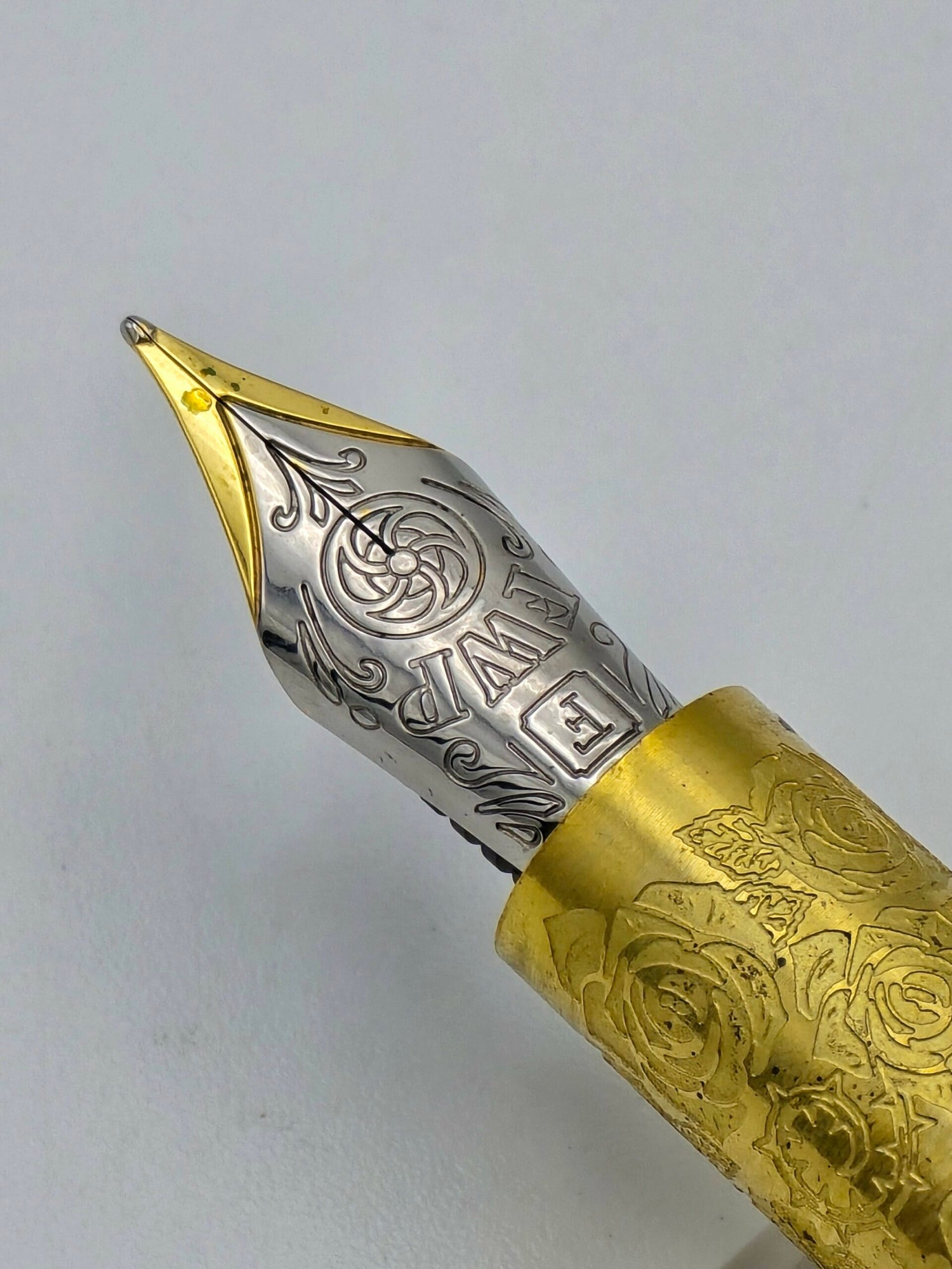 Ferris Wheel Press Bijou Emerald Gardens - Fine Steel Nib