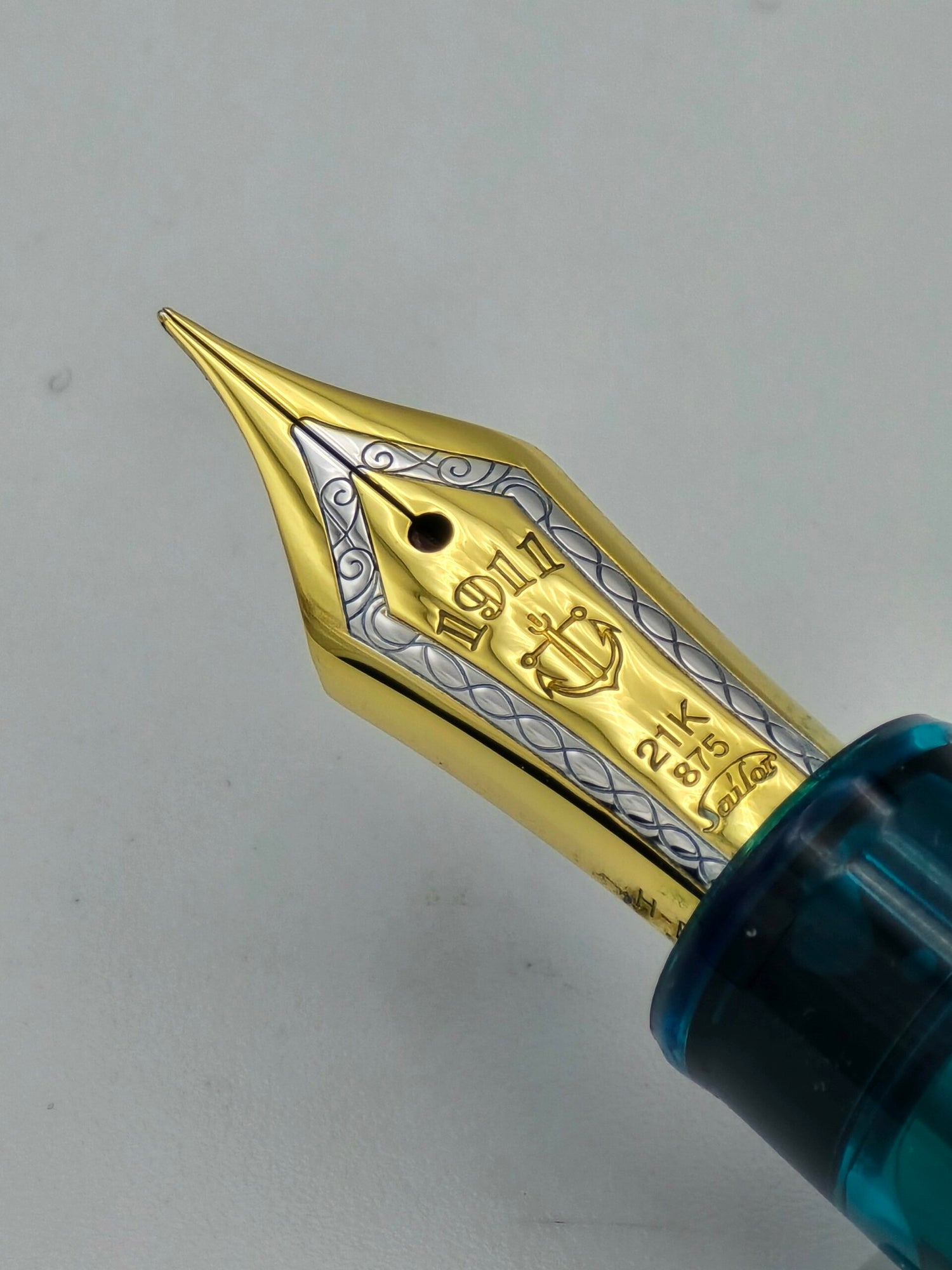 Sailor Pro Gear Turquoise - 21k Fine Nib