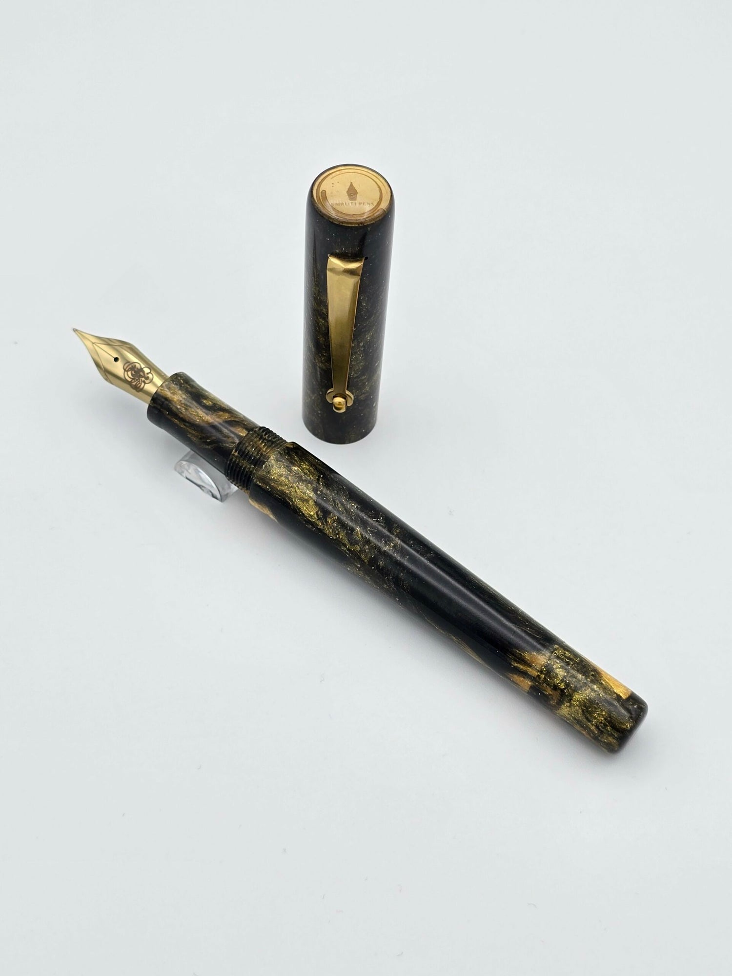 Smruti Pens X Hinze Midnight Goldrush - Extra Fine Steel Nib