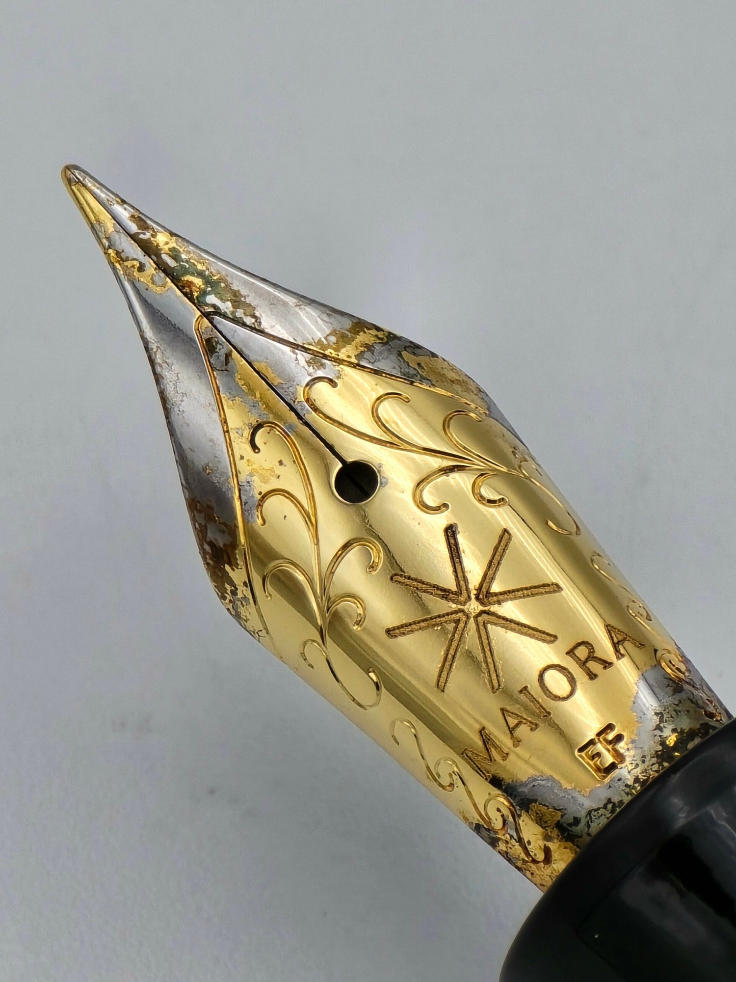 Maiora Impronte Orange & Black - Extra Fine Steel Nib