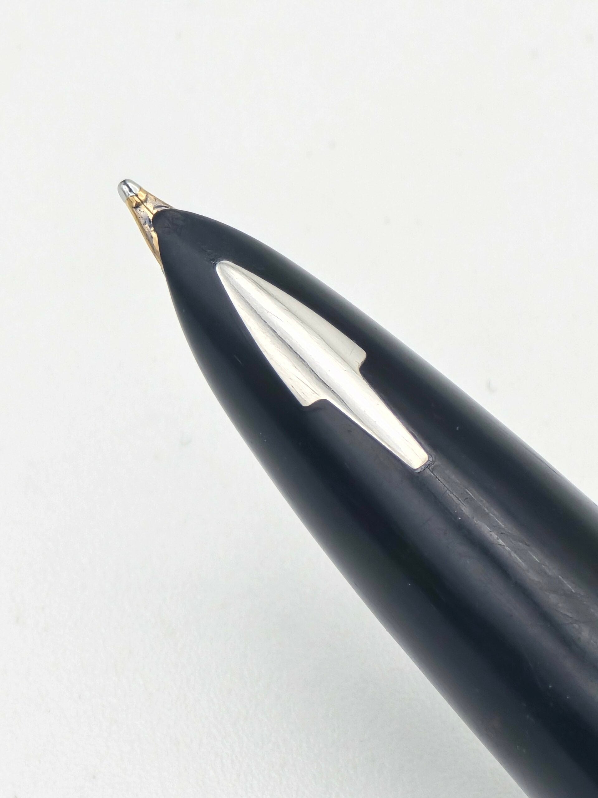 Parker 61 Fighter Silver - 14k Medium Nib - Pen Realm