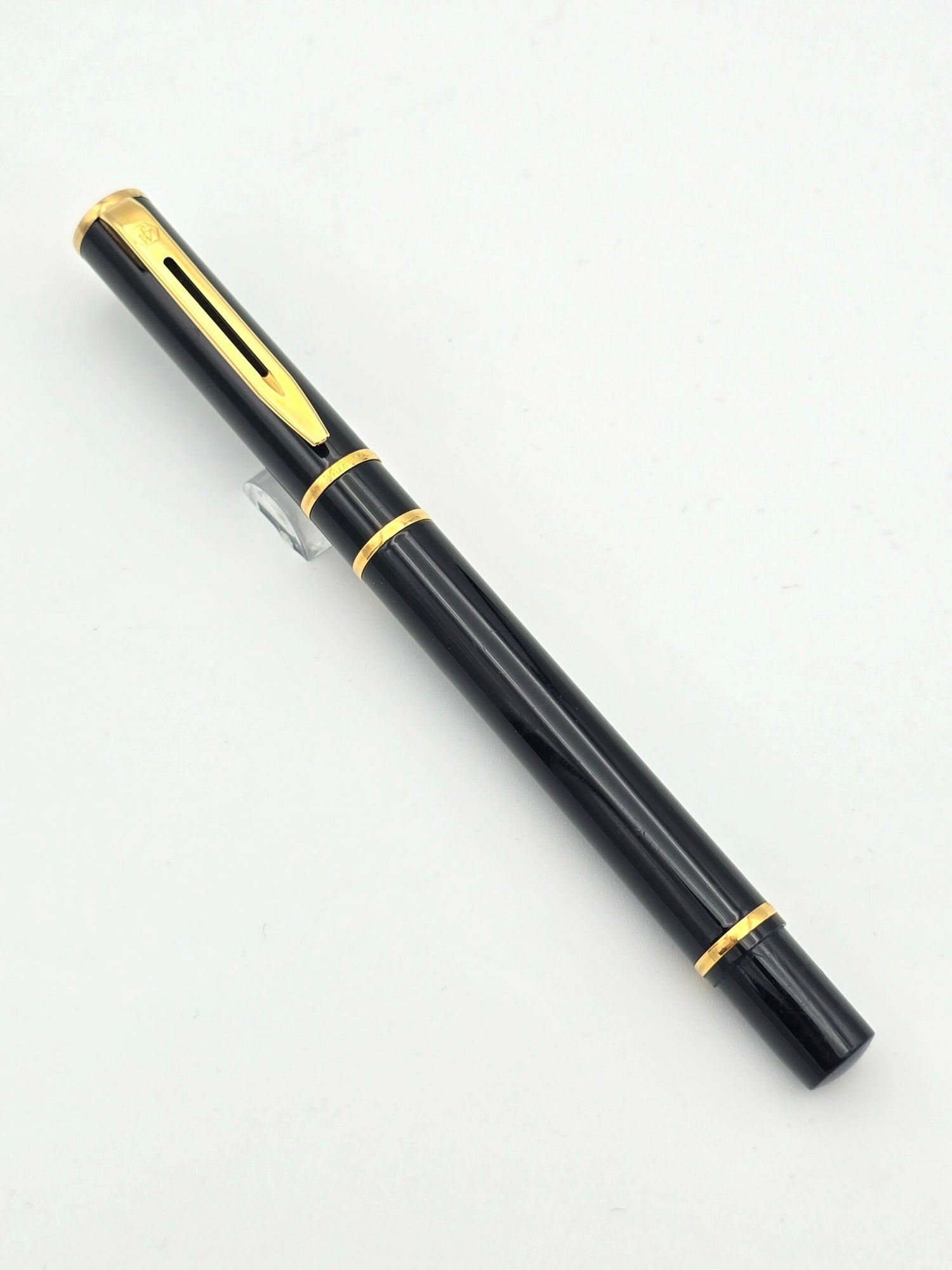 Waterman Laureat Black & Gold - Medium Steel Nib