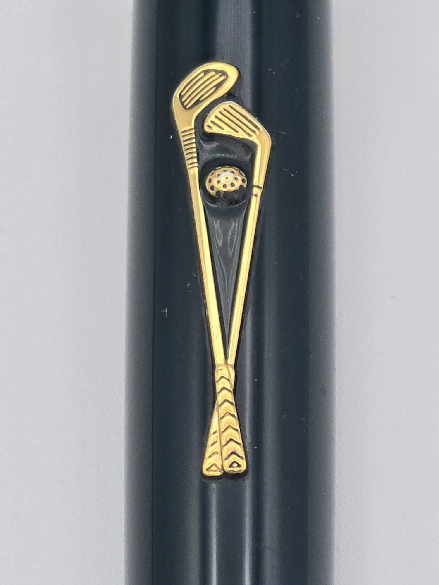 Pelikan M800 Green Golf - 18k Oblique Medium Nib