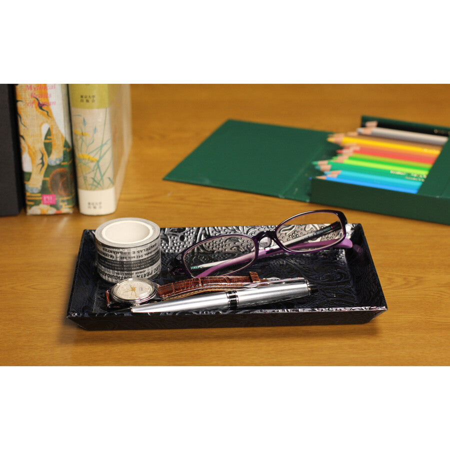 Taniguchi Shoyudo Co. Lacquer Paper Tray Red