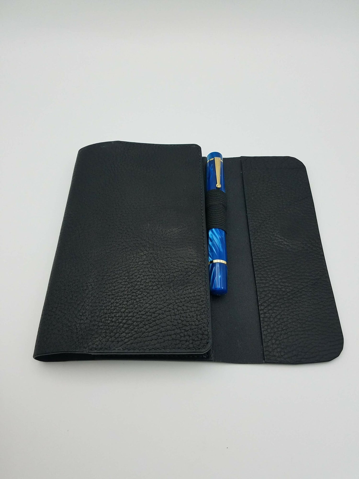 Lil Leather Studio - Burrito B6 Slim Notebook Cover -  Milled Black