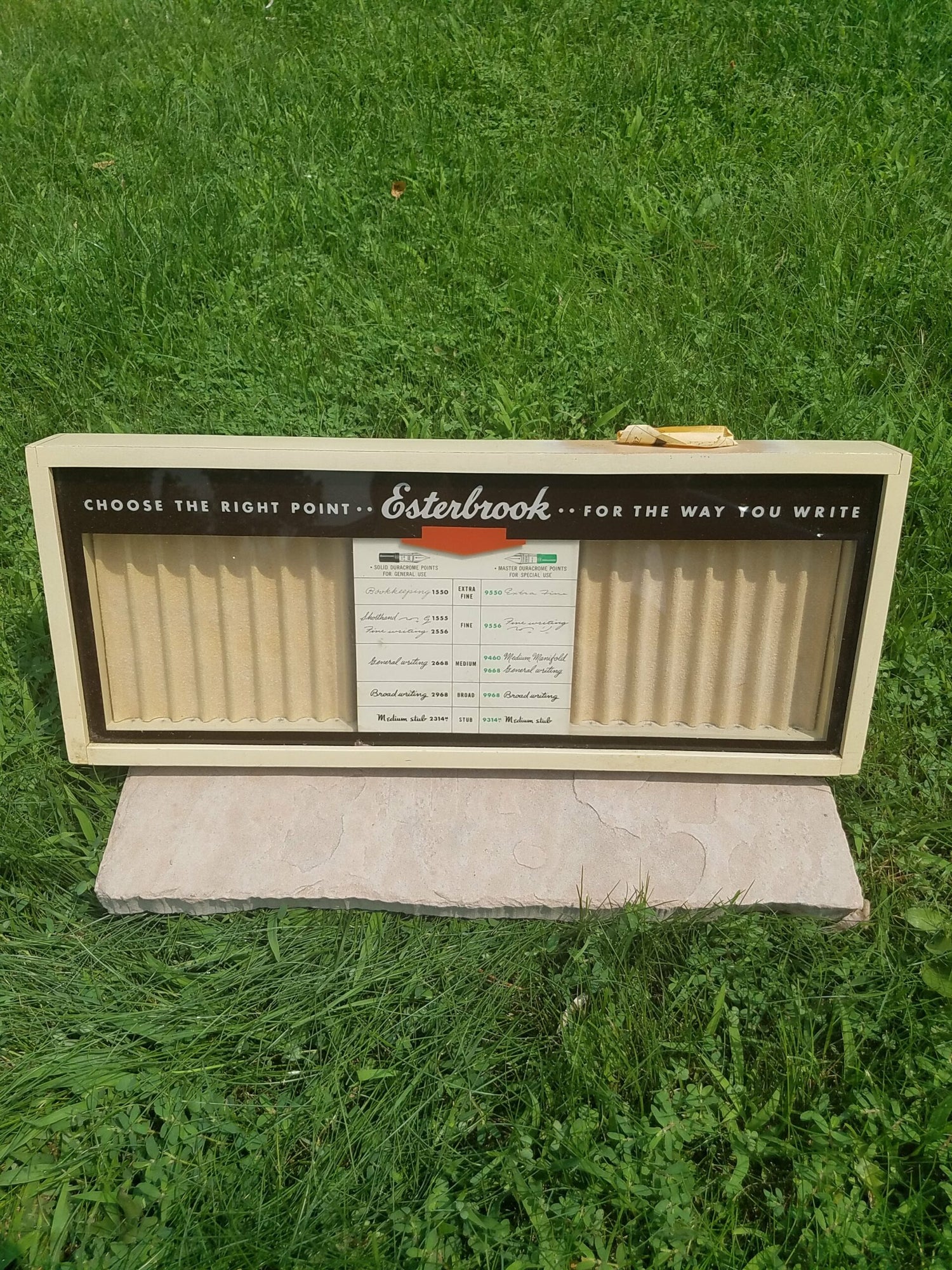 Esterbrook Fountain Pen Showcase - 24 Pens