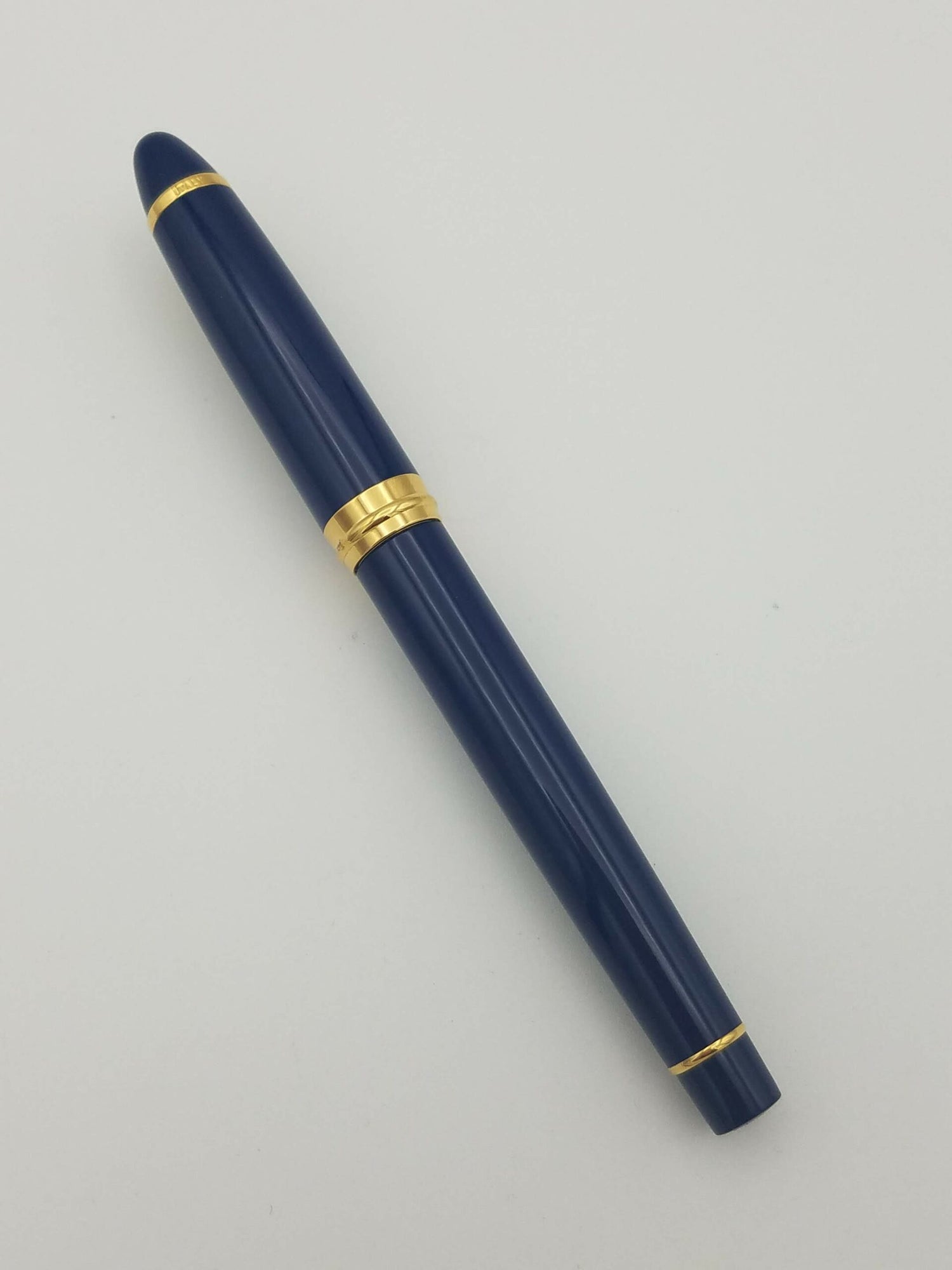 Aurora Ipsilon De Luxe Blue Resin B14B - Rollerball & Fountain Pen