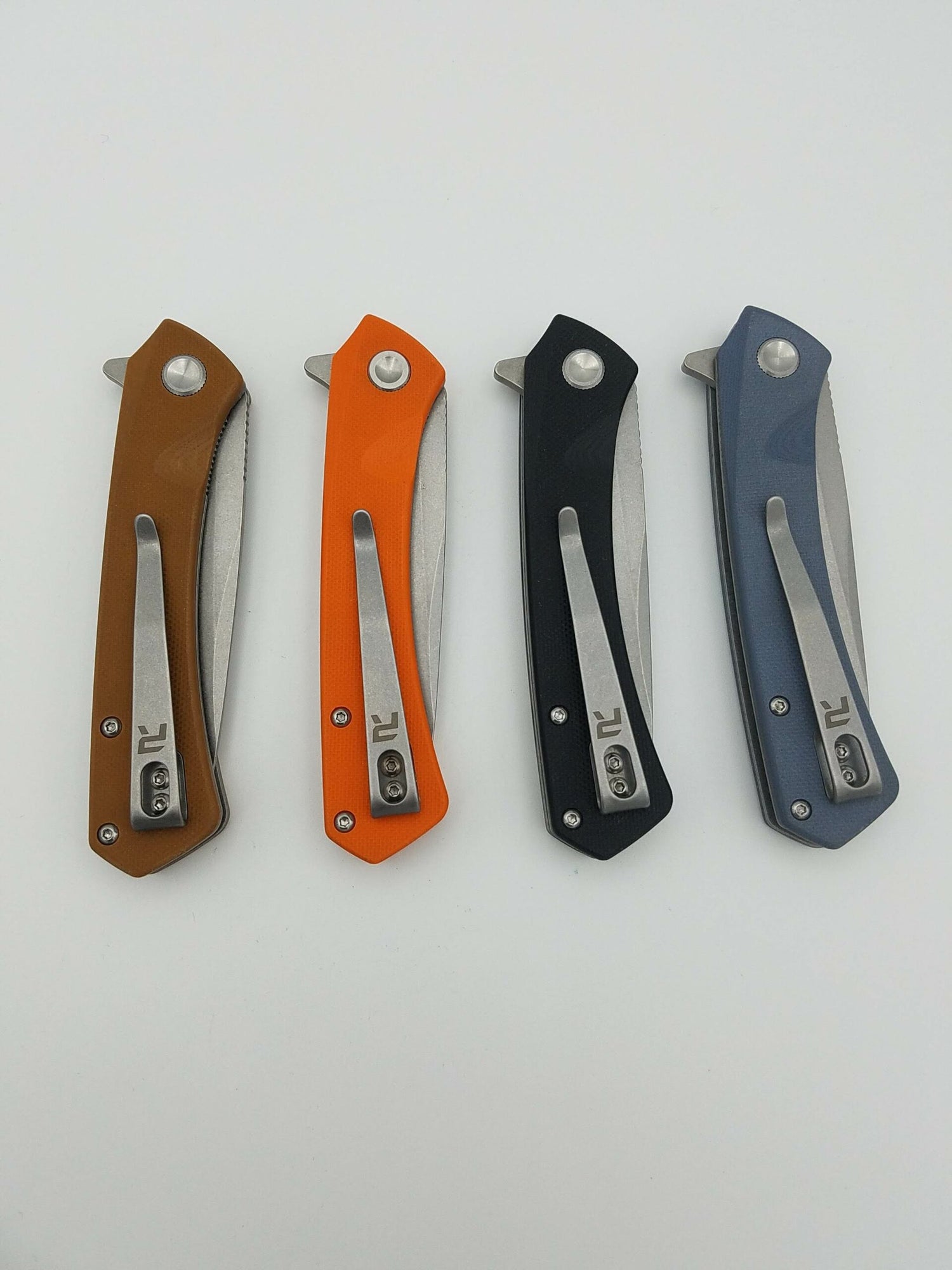 REVO Knives - Warden