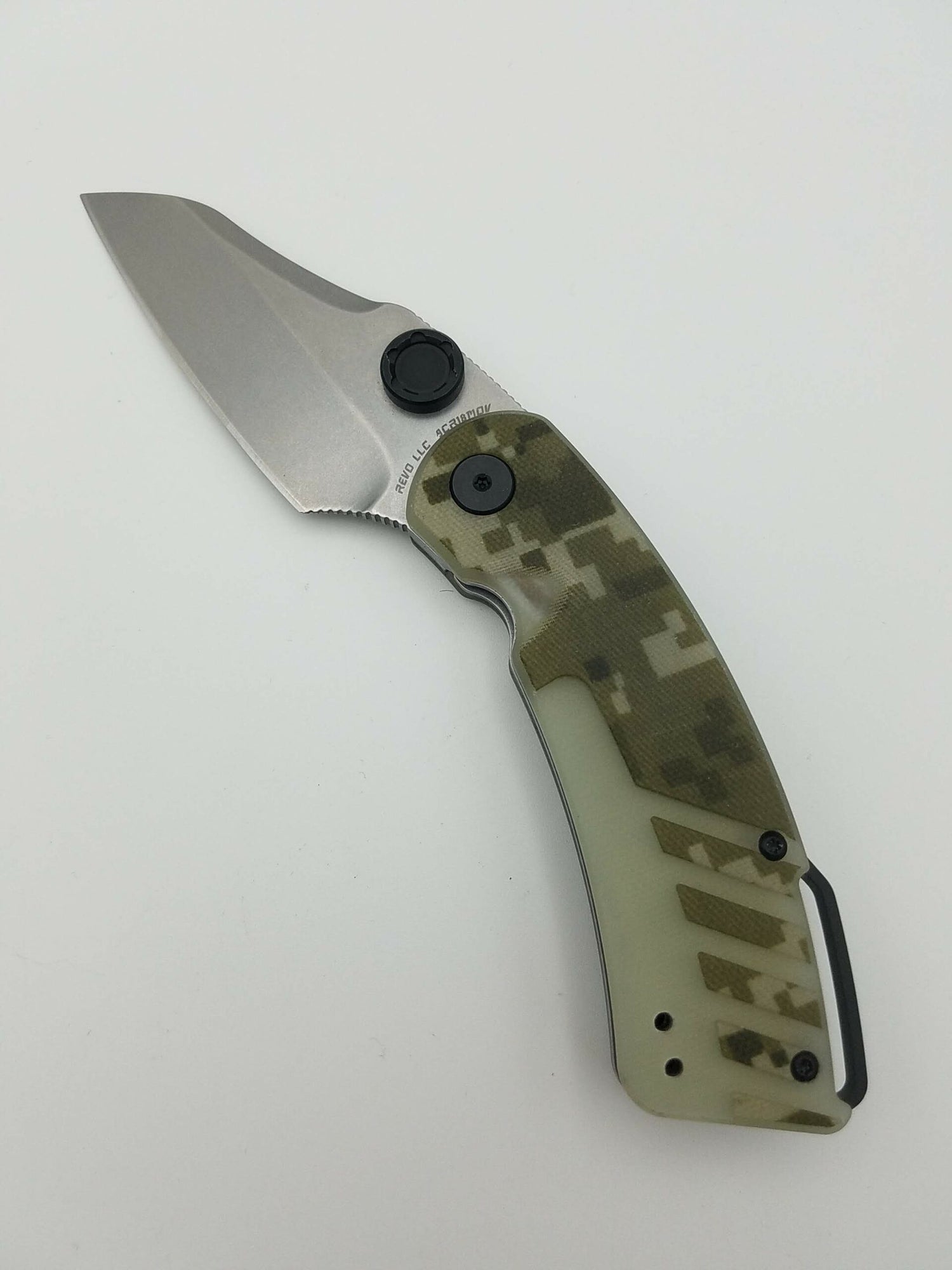 REVO Knives - Recoil