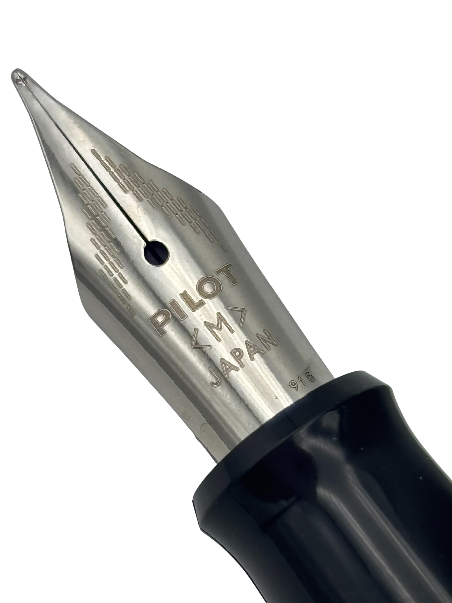 Pilot Metropolitan Silver - Medium Nib