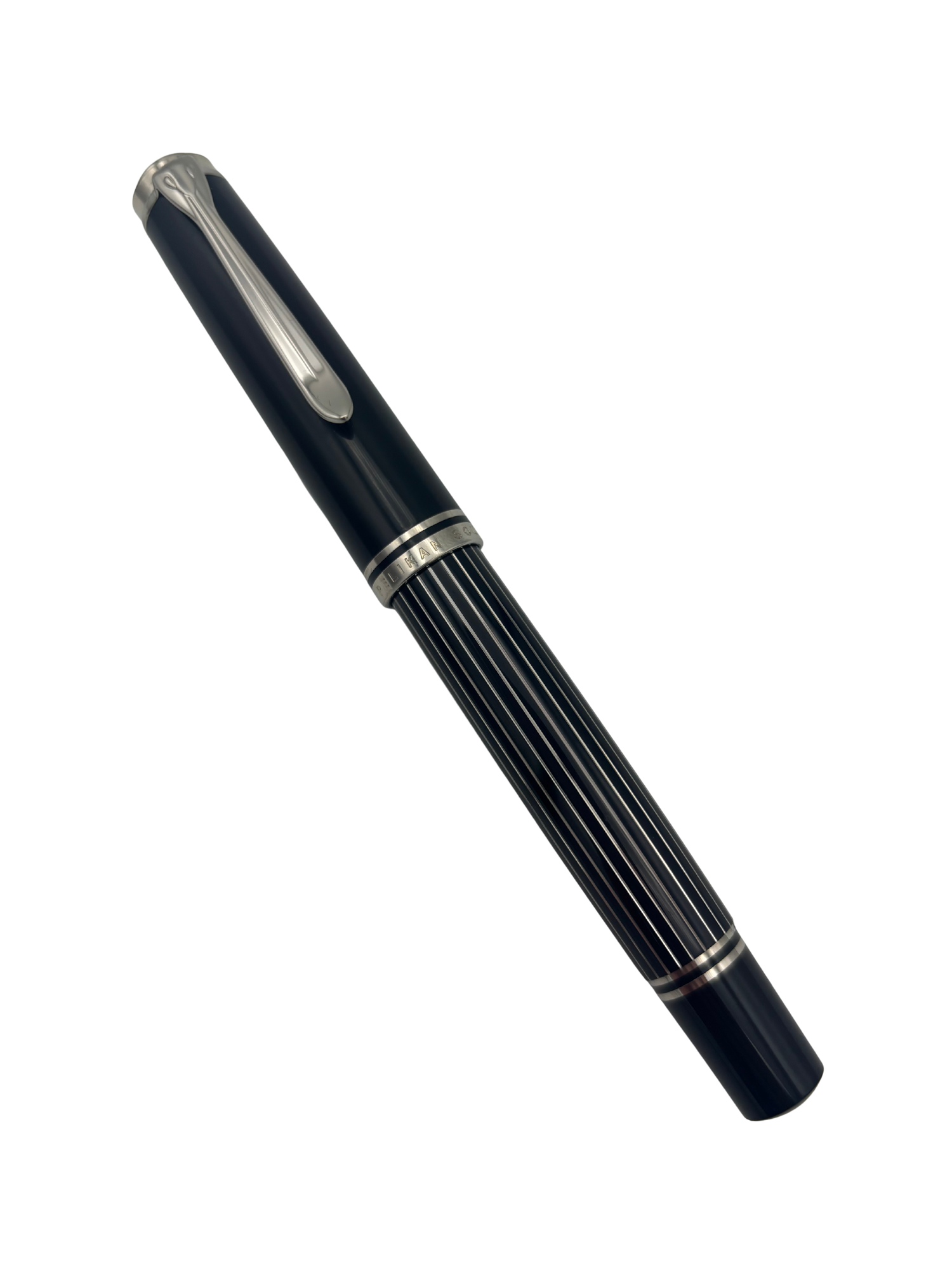Pelikan Souveran M815 Metal Striped Special Edition - 18k Fine Cursive Smooth Italic Nib - Pre-Owned