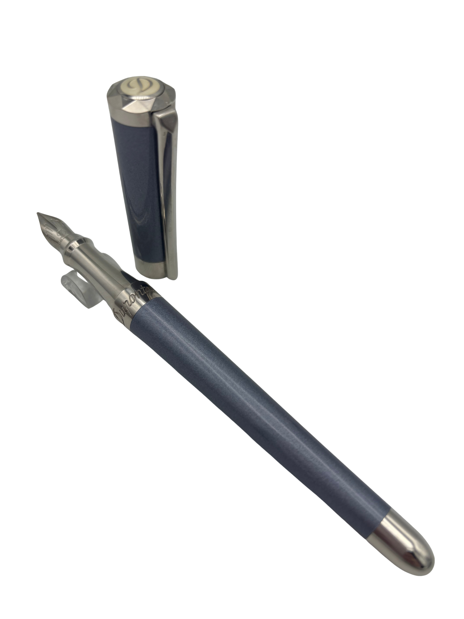 S.T. Dupont Liberte Pearl Gray - 14k Medium Nib