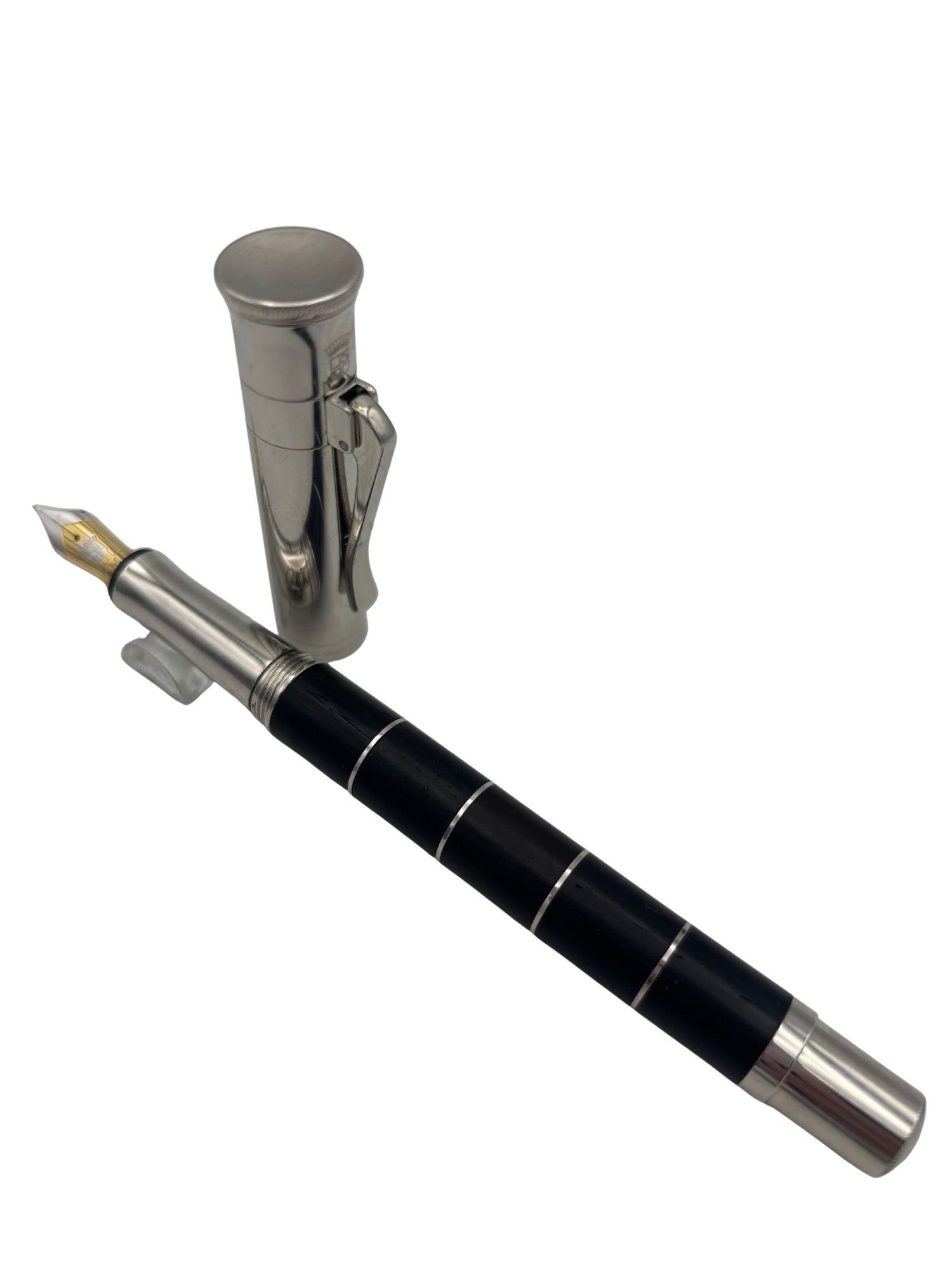 Graf Von Faber Castell Classoc Anello Grenadilla - 18k Medium Nib - Pre-Owned