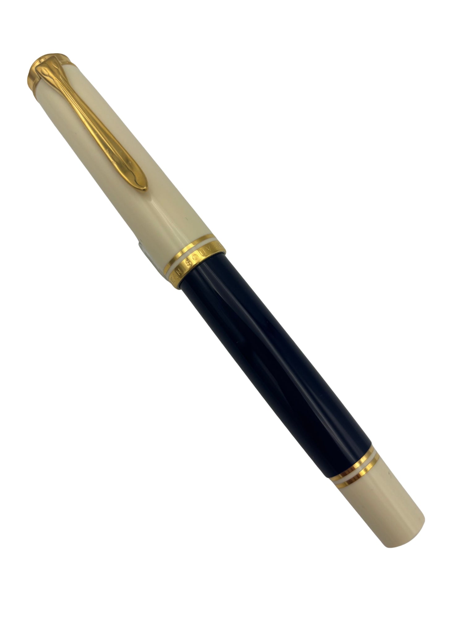 Pelikan M800 Cream Blue - 18C Fine Nib - Pre-Owned