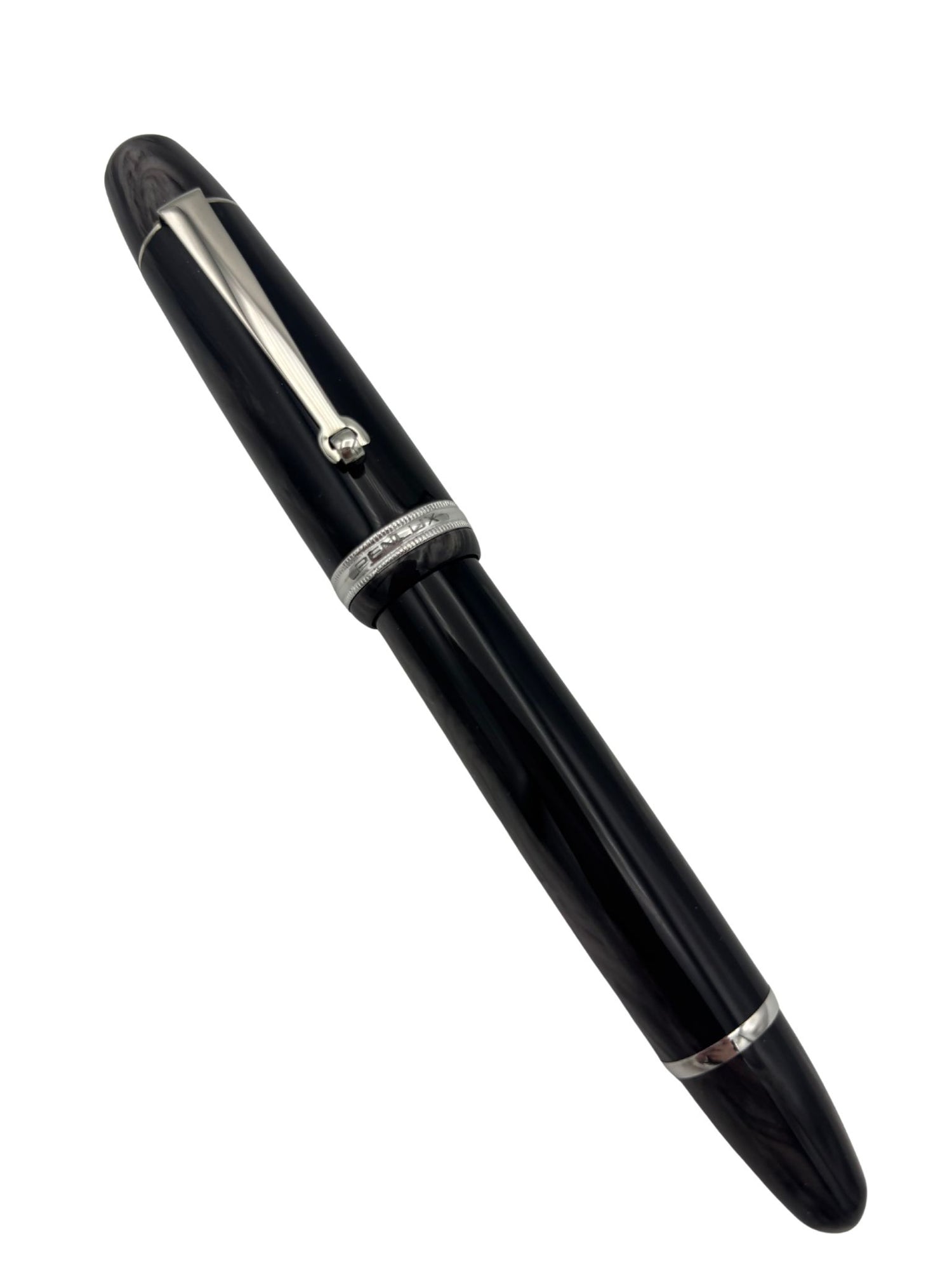 Penlux Masterpiece Grande Black Wave - Medium Nib - Pre-Owned