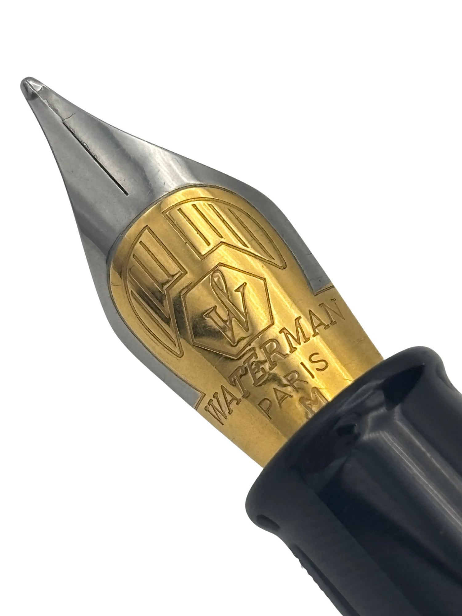 Waterman Phileas Marble Red - Medium Nib - Pre-Owned