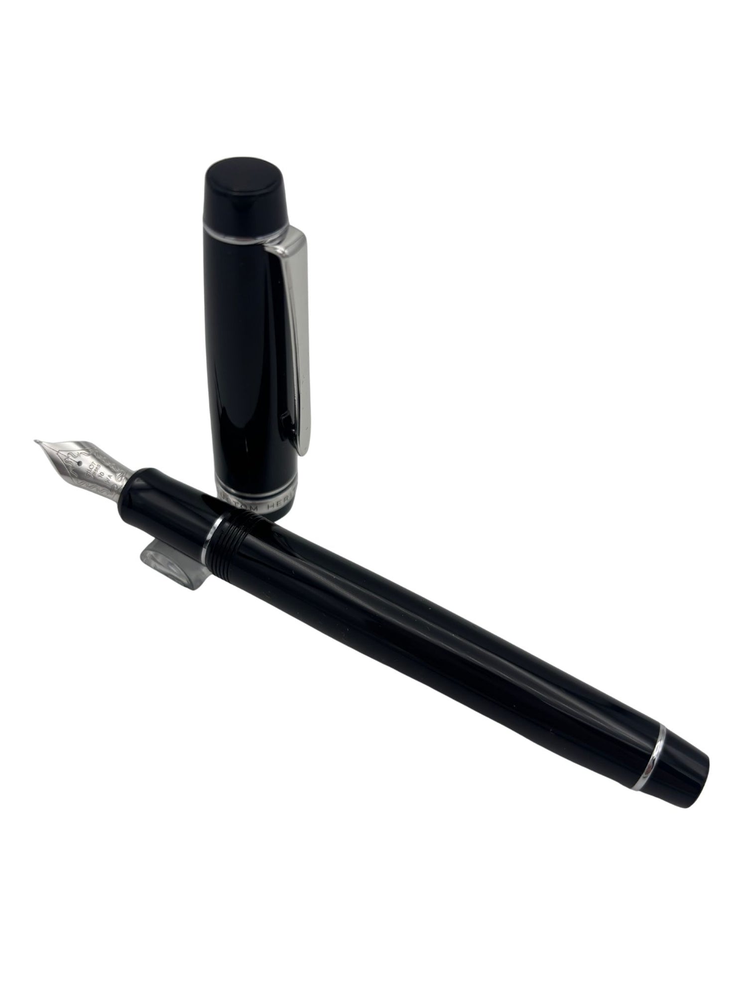 Pilot Custom 912 - 14k Waverly Nib - Pre-Owned