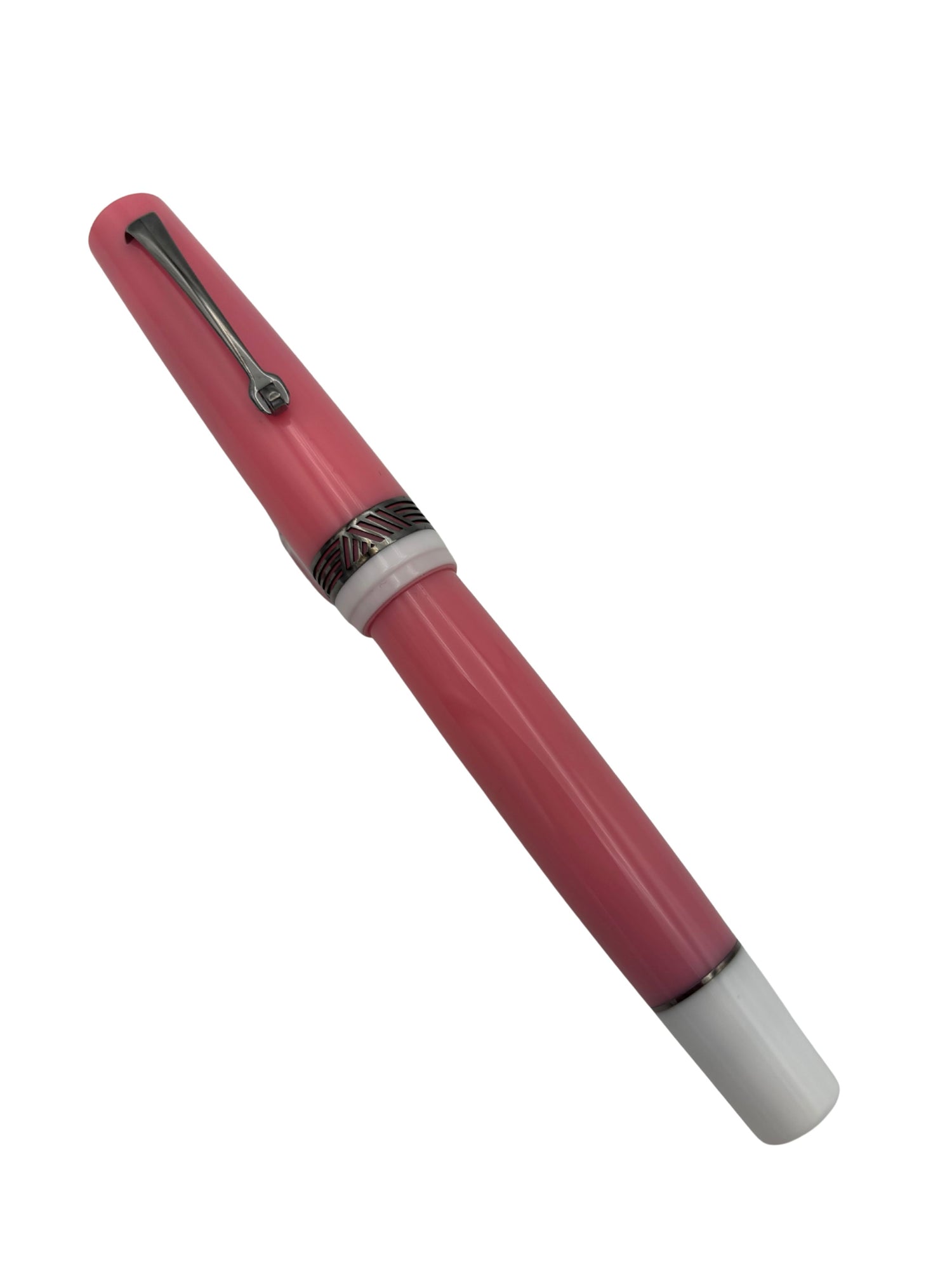 Leonardo Momento Magico Venus Dream - Fine Nib - Pre-Owned