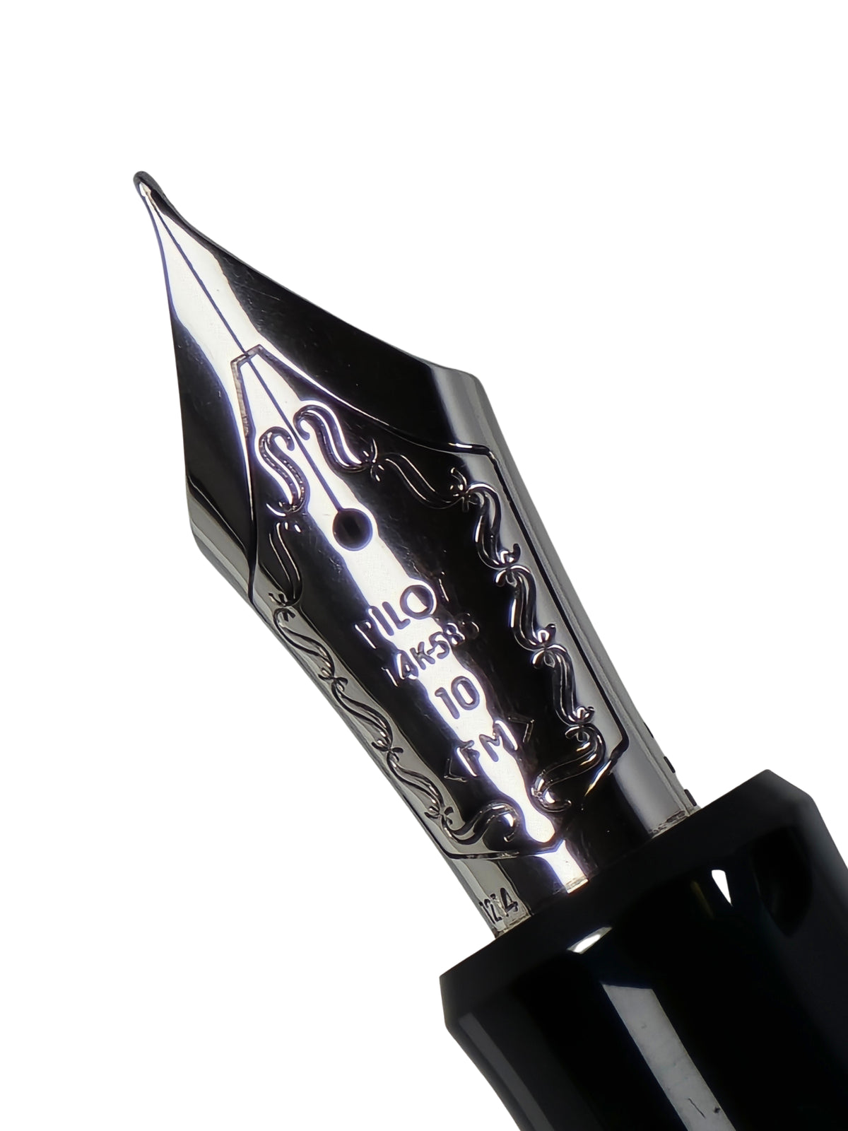 Pilot Custom Heritage 912 Black - 14k Fine Medium Nib - Pre-Owned