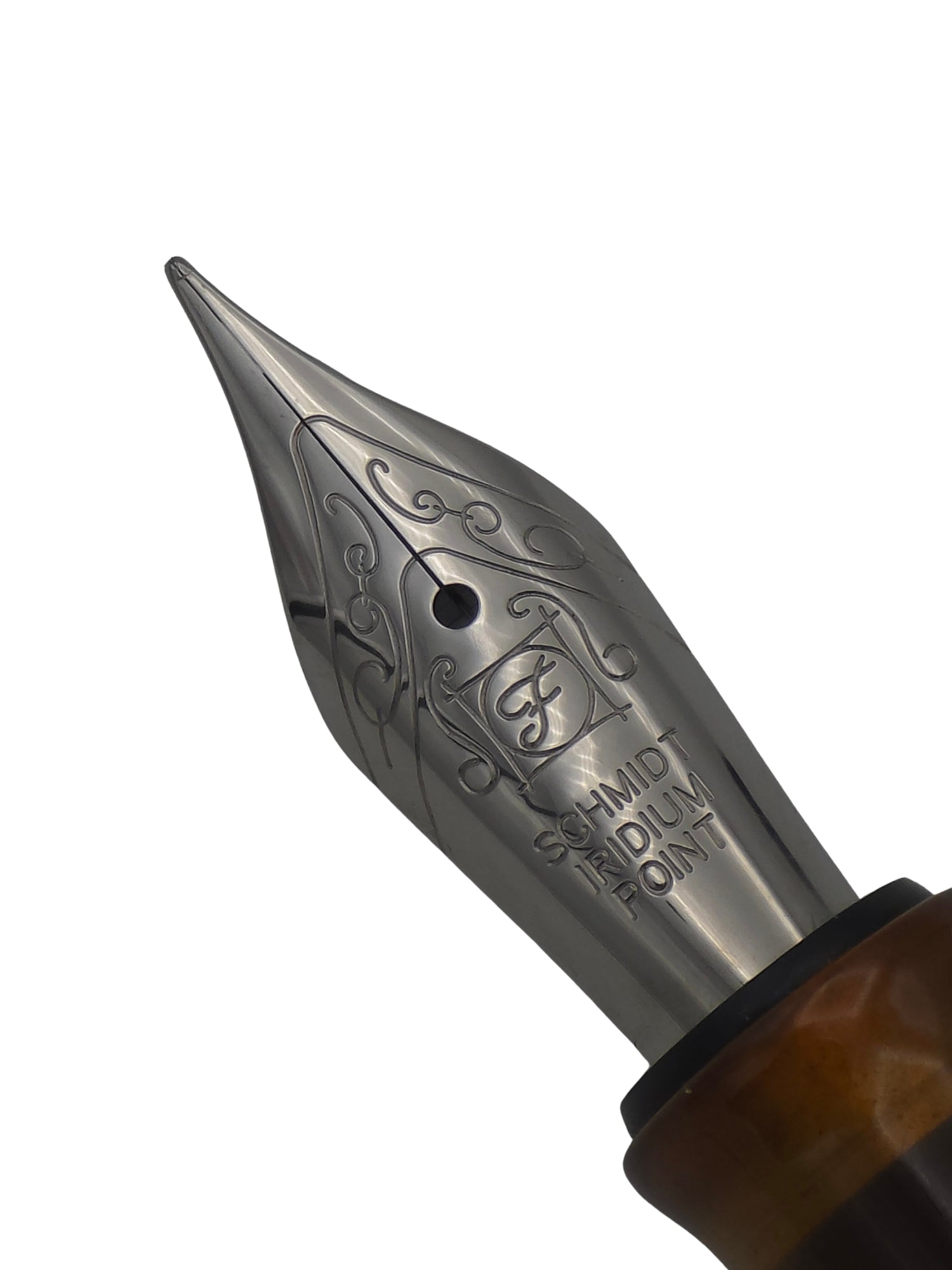 Benu Euphoria Matcha Latte - Fine Nib - Pre-Owned