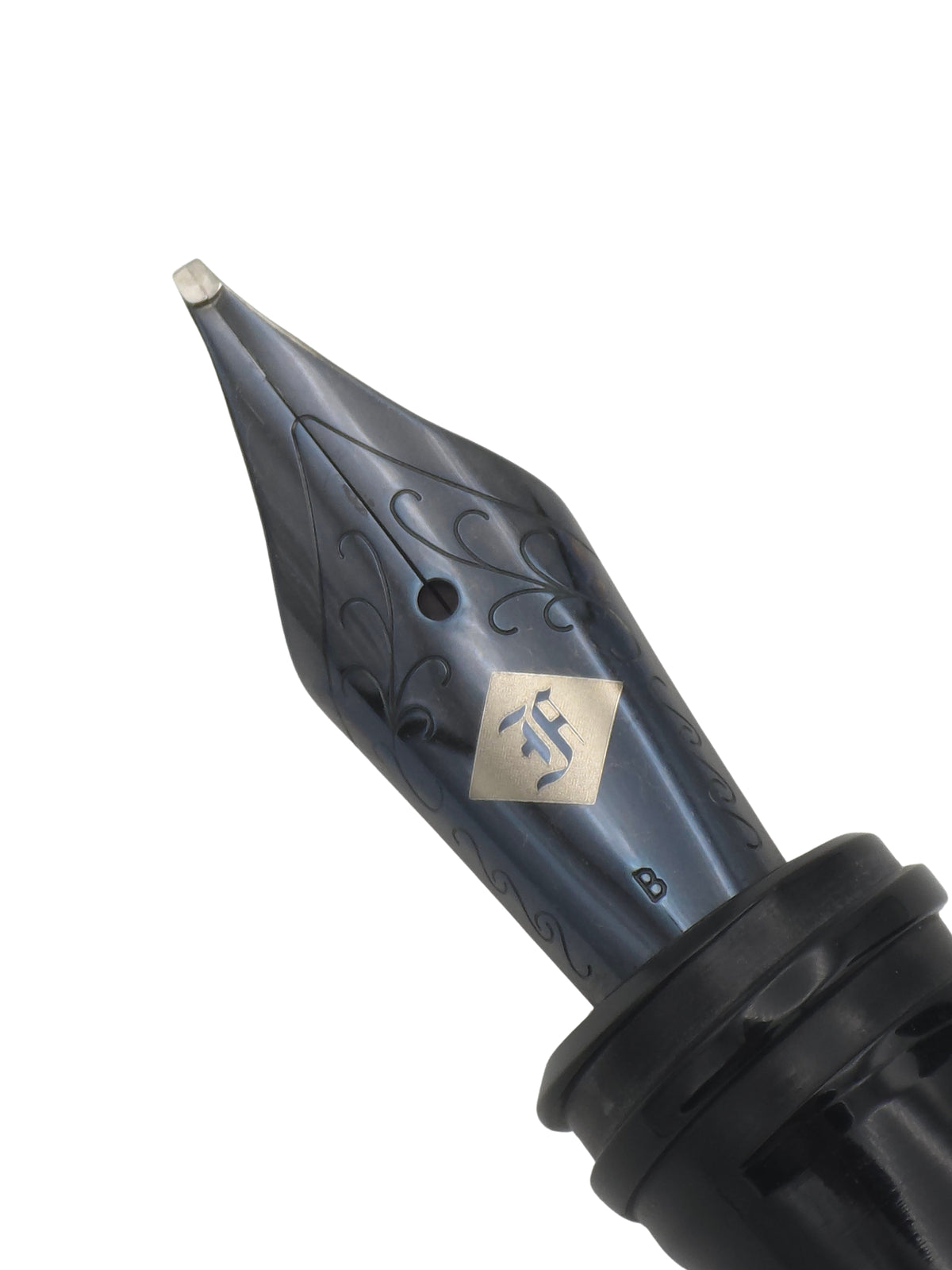 Franklin Christoph Model 02 Black Maroon - Broad Sig Nib - Pre-Owned
