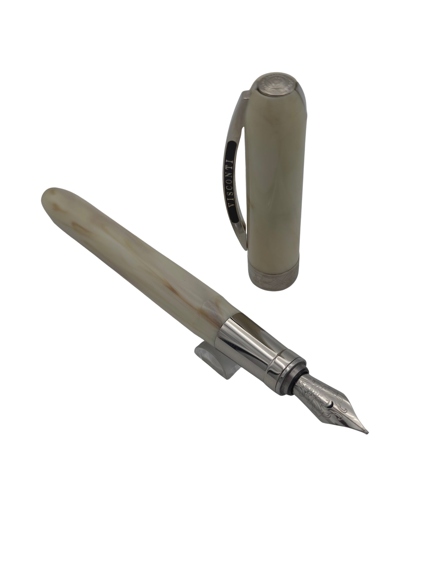 Visconti Rembrandt Ivory - Medium Nib - Pre-Owned