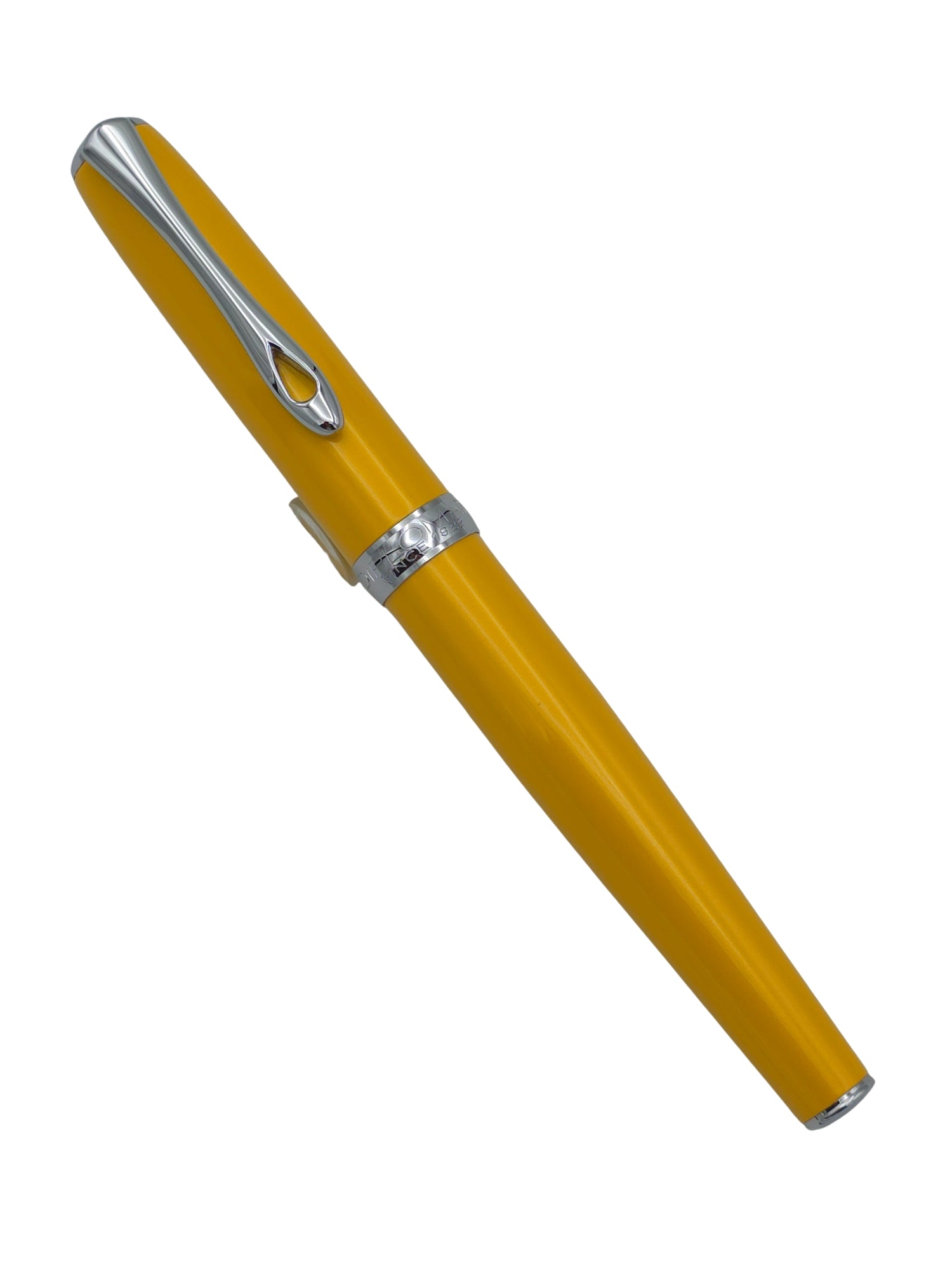 Diplomat Excellence A2 Yellow - 14k Broad Nib - Pre-Owned