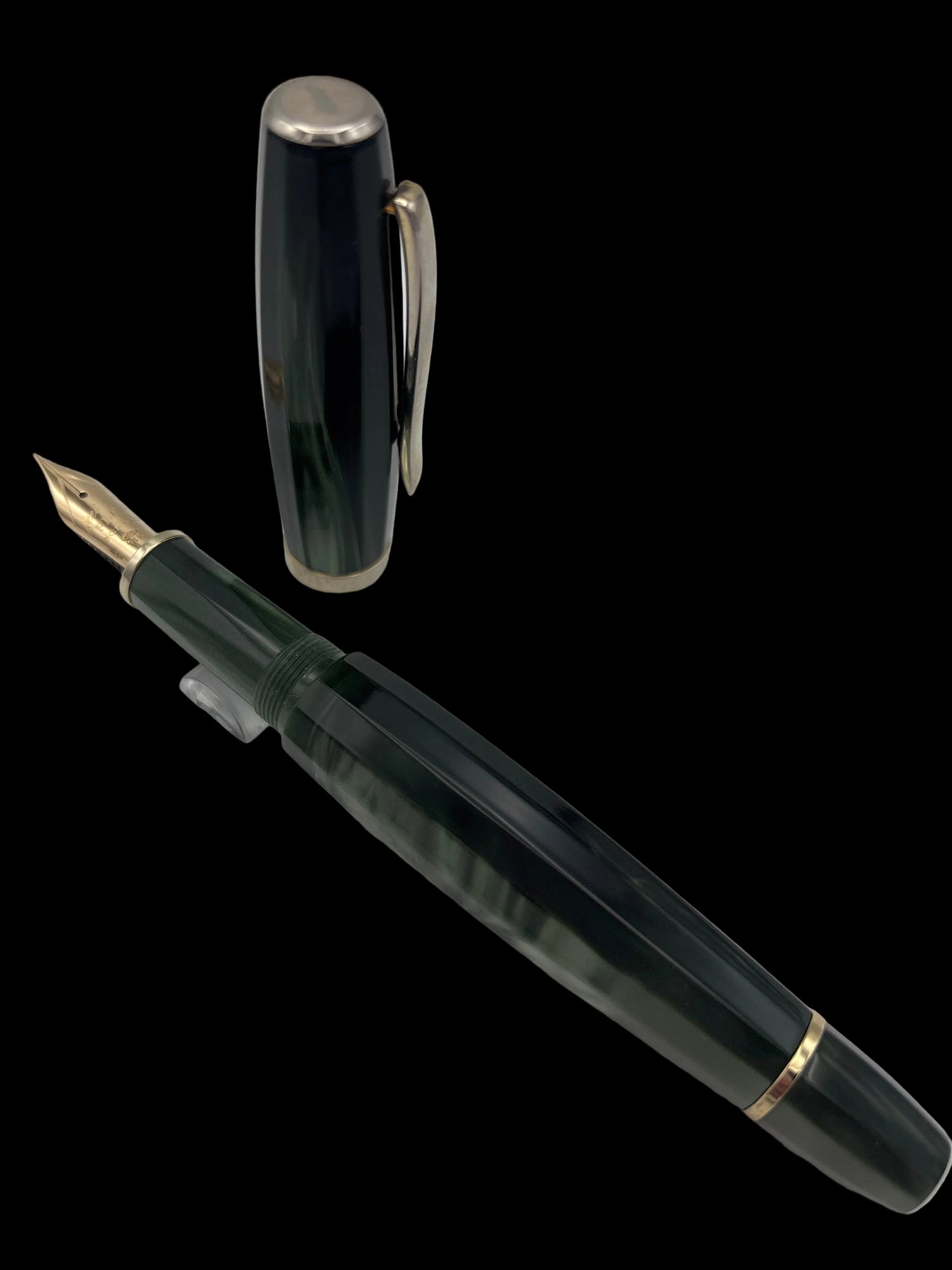 Scribo Feel Verde Bosco - 14k Extra Fine Nib