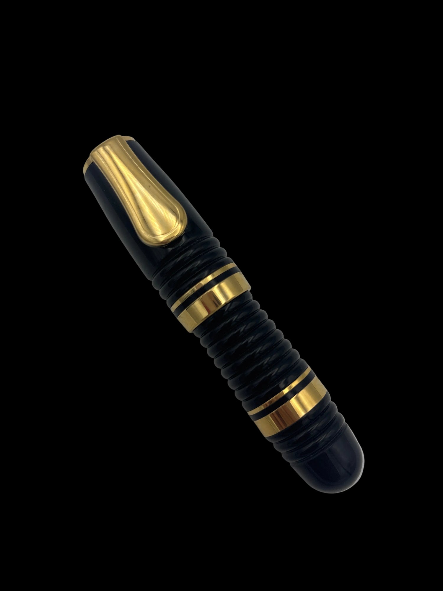 Platinum Glamour Black - Medium Nib