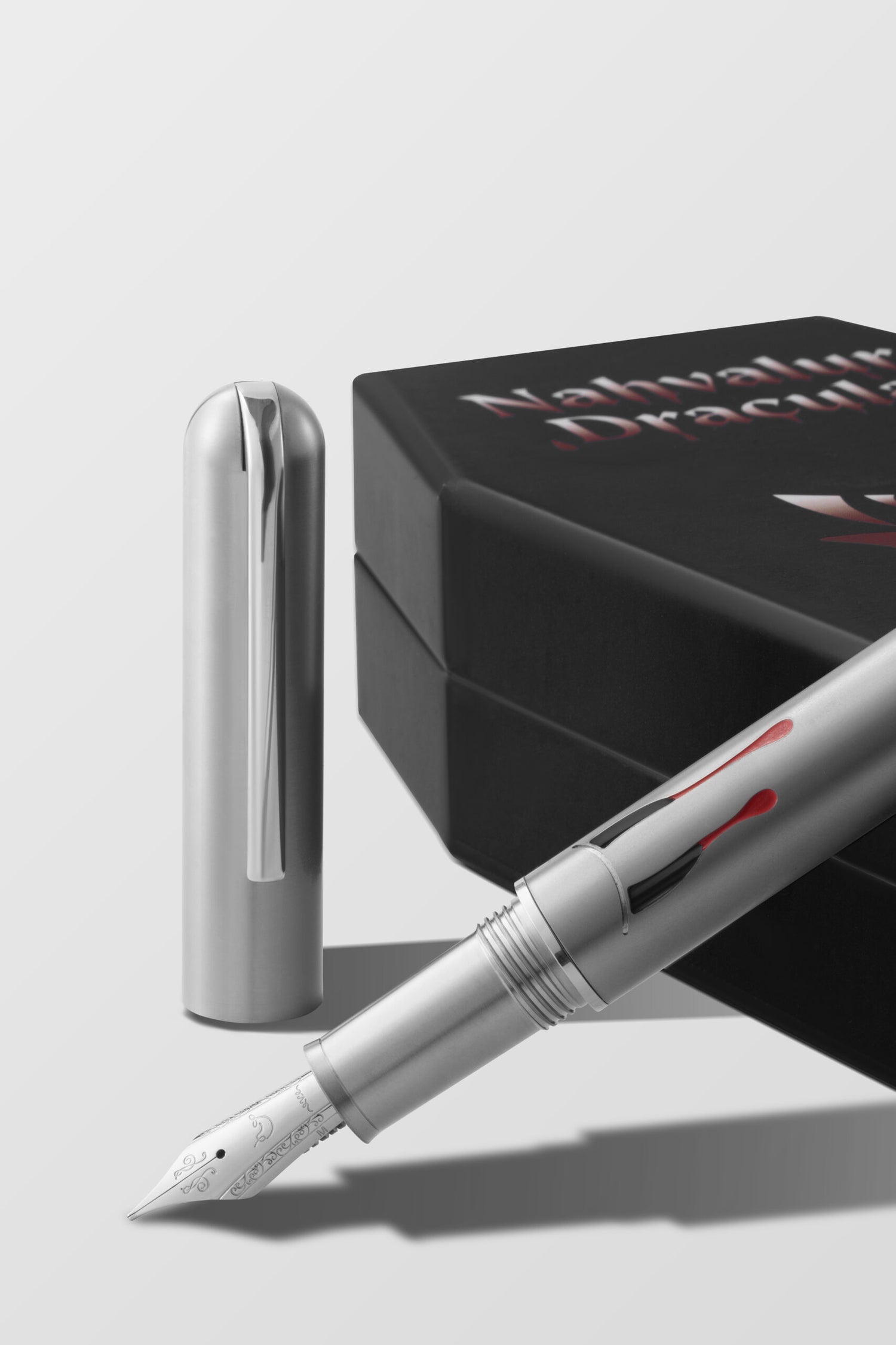 Nahvalur: Dracula Ti Fountain Pen