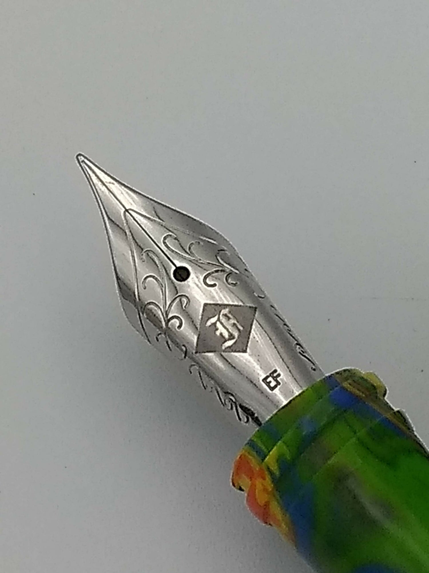 Franklin Christoph 46 Multi Color Swirl - Extra Fine Steel Nib