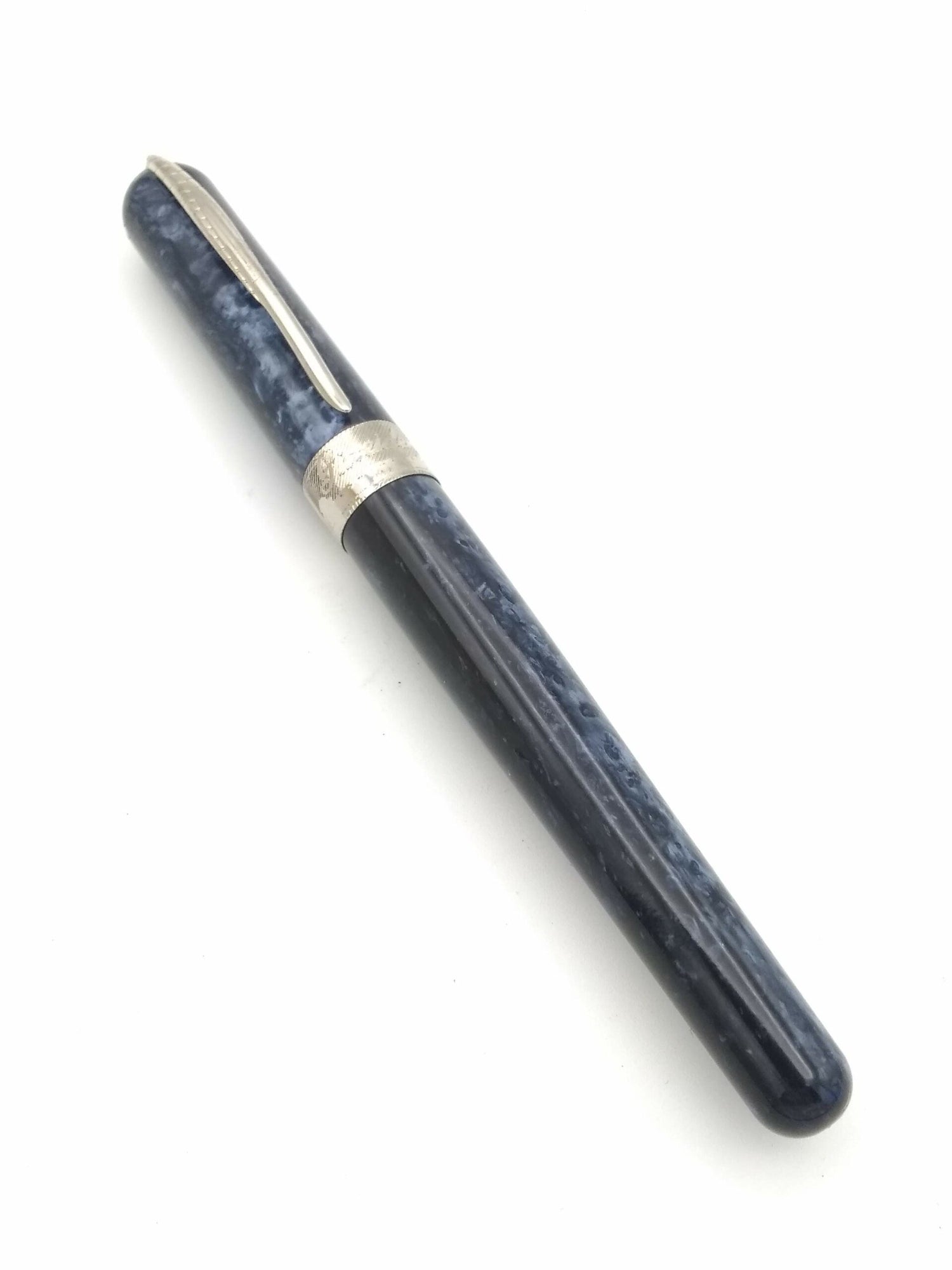 Pineider Avatar Blue - Medium Steel Nib