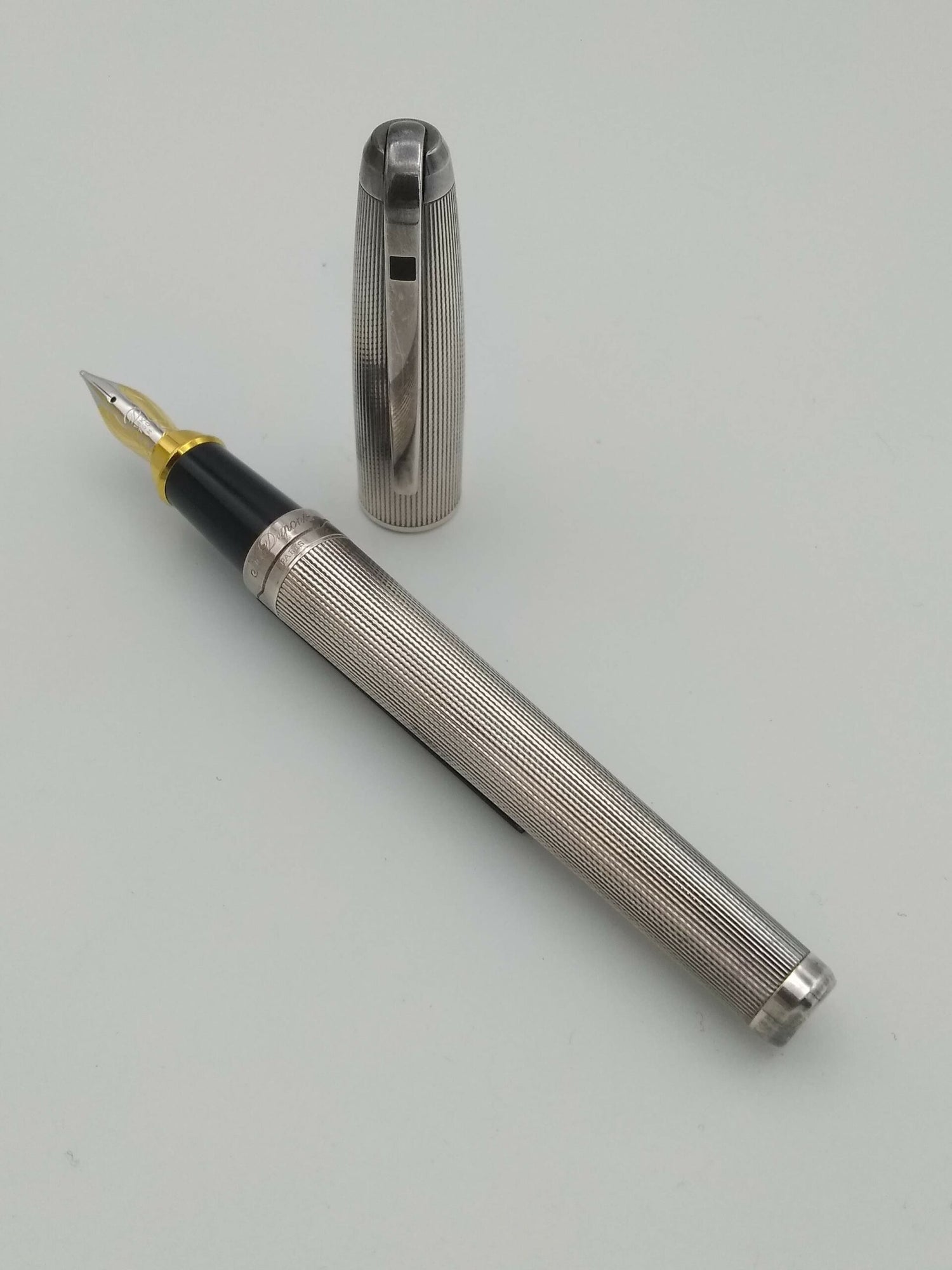 ST Dupont Olympio Sterling Silver - 18k Medium Nib