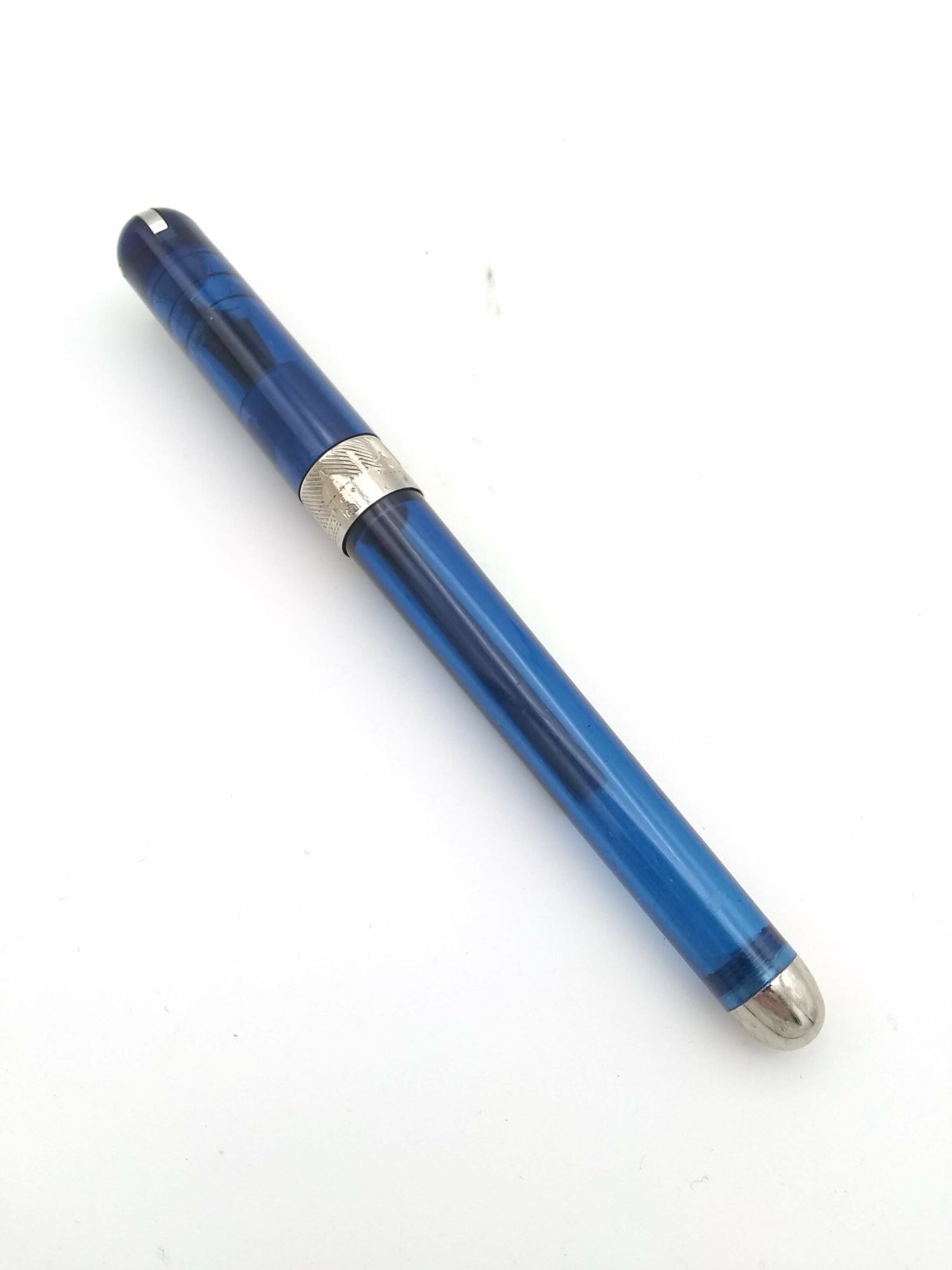 Pineider Avatar Blue - Medium Steel Nib